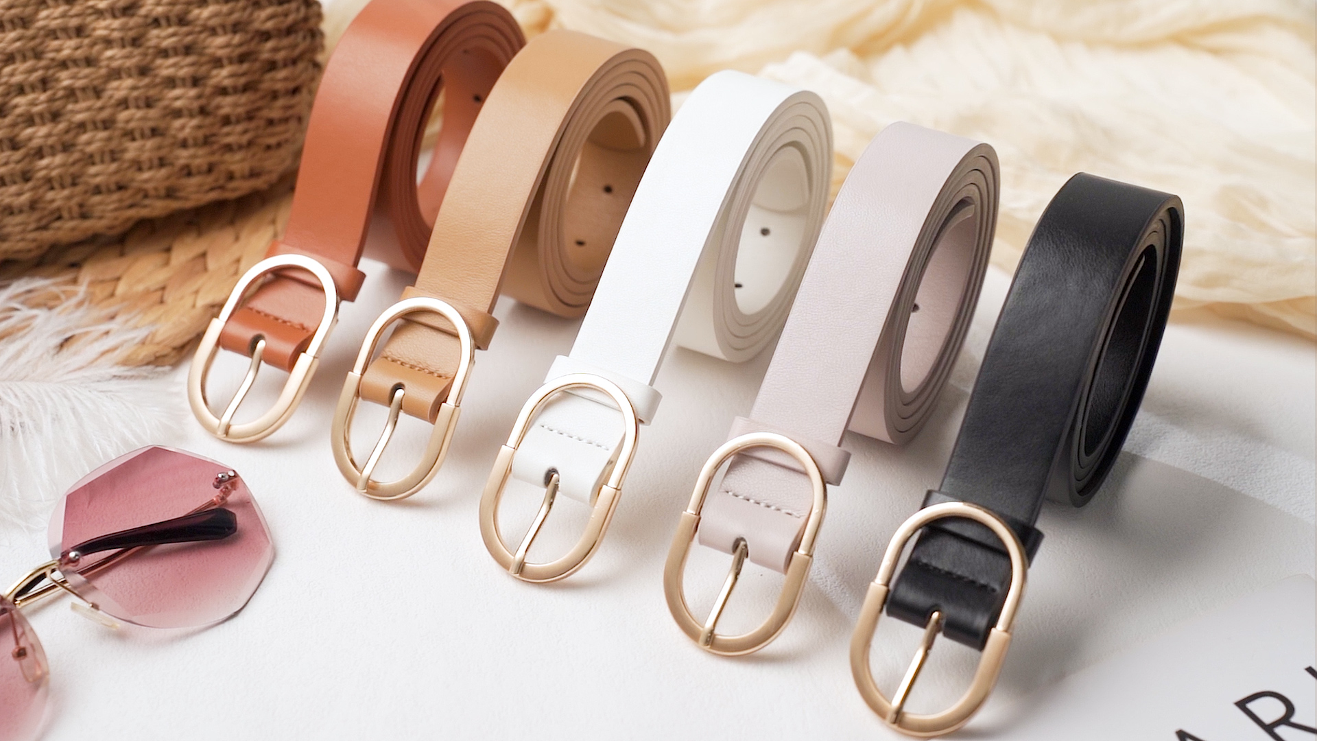 Breathffy 5 Pcs Women's Leather Belts for Jeans Dresses Pants Ladies Belt  Bulk with Gold Buckle (White, Black, Camel, Khaki, Apricot,M: Fit Waist  Size 31-36 Inches) at Amazon Women's Clothing store