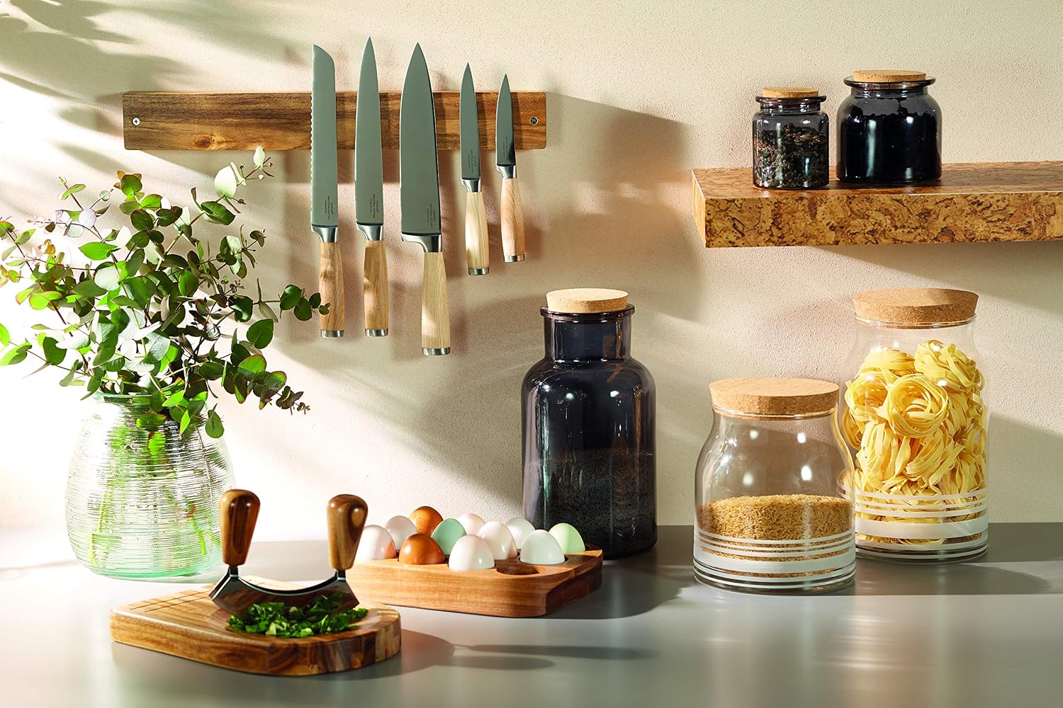 KitchenCraft Natural Elements Wooden EGG RACK 12 Holes with Carry Handles