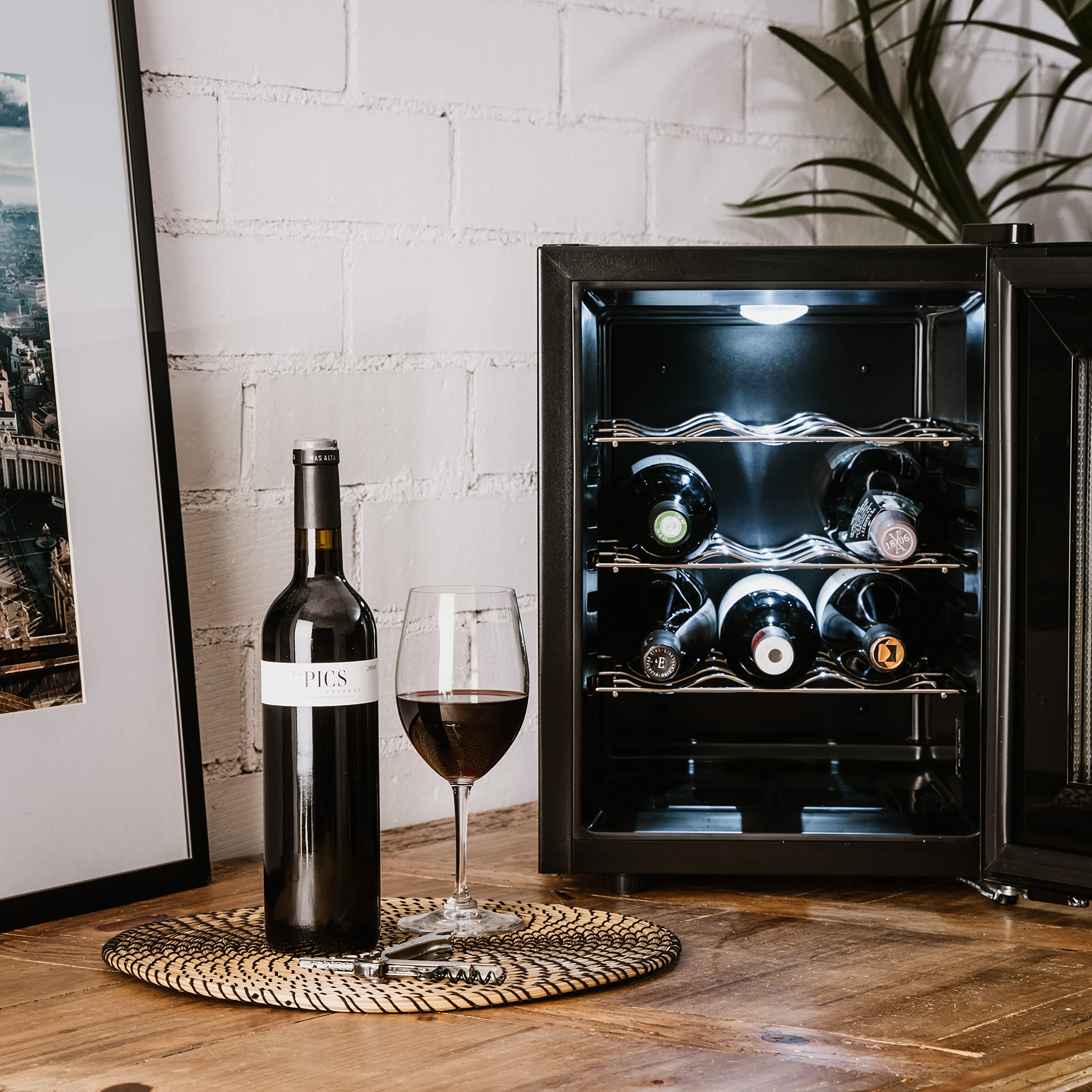 Taurus WC12T Cantinetta vino da 12 bottiglie, silenziosa, non vibra, isolamento speciale dell'interno, porta in vetro, temperatura regolabile con pannello tattile, leggera luce interna, nero
