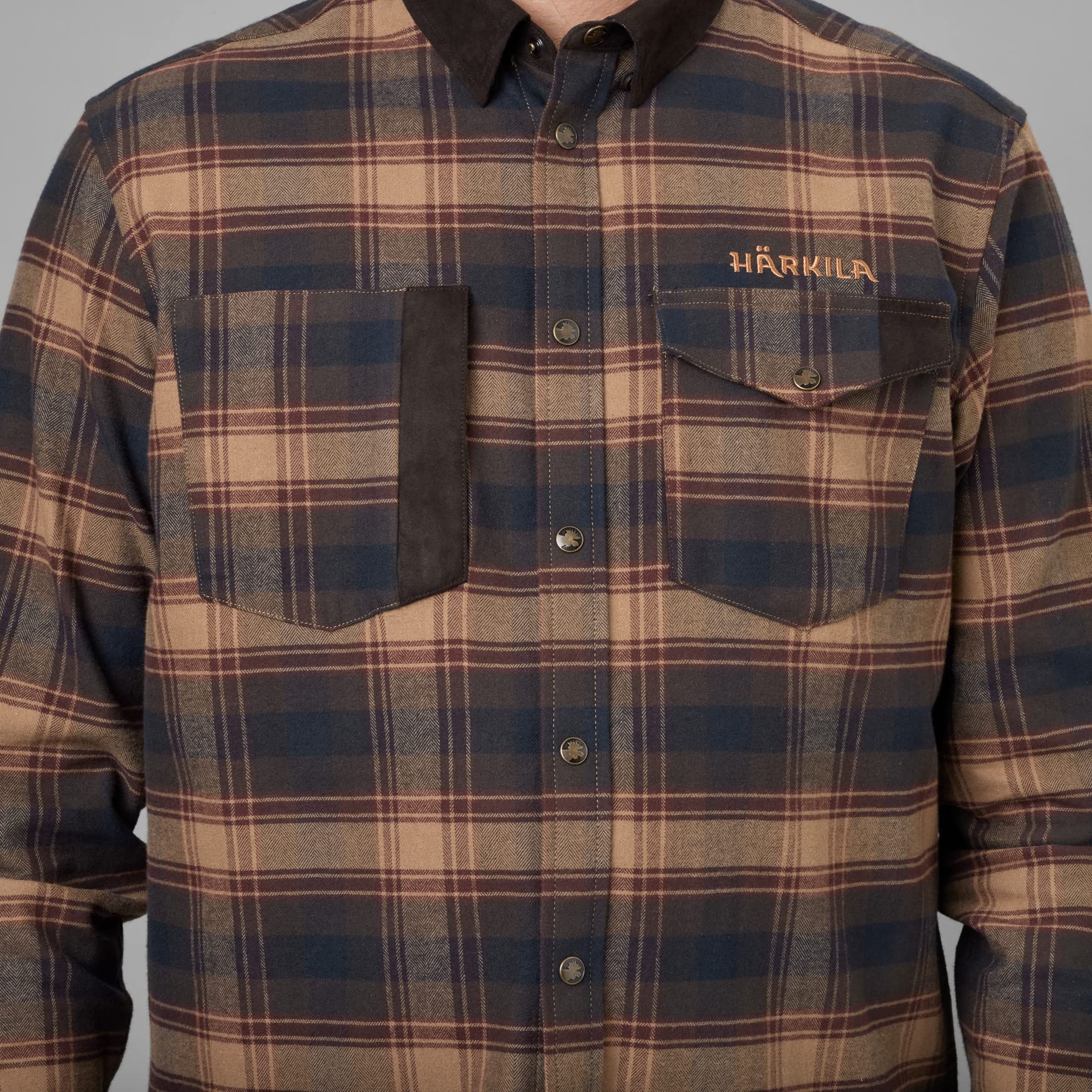 Härkila | Camisa Abotonada Aivak | Camisa de Franela Suave con Refuerzos en los Codos, el Cuello y los Puños | Ropa y Equipamiento de Caza Profesional | Calidad Escandinava Duradera | Olive, XL