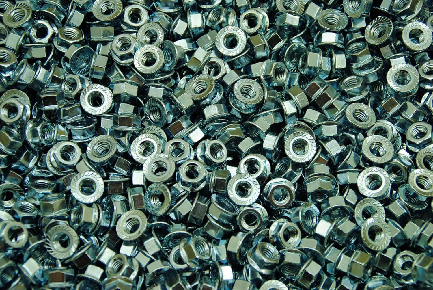 (350) Metric Serrated Flange M8-1.25 Hex Lock Nuts - Zinc Plated