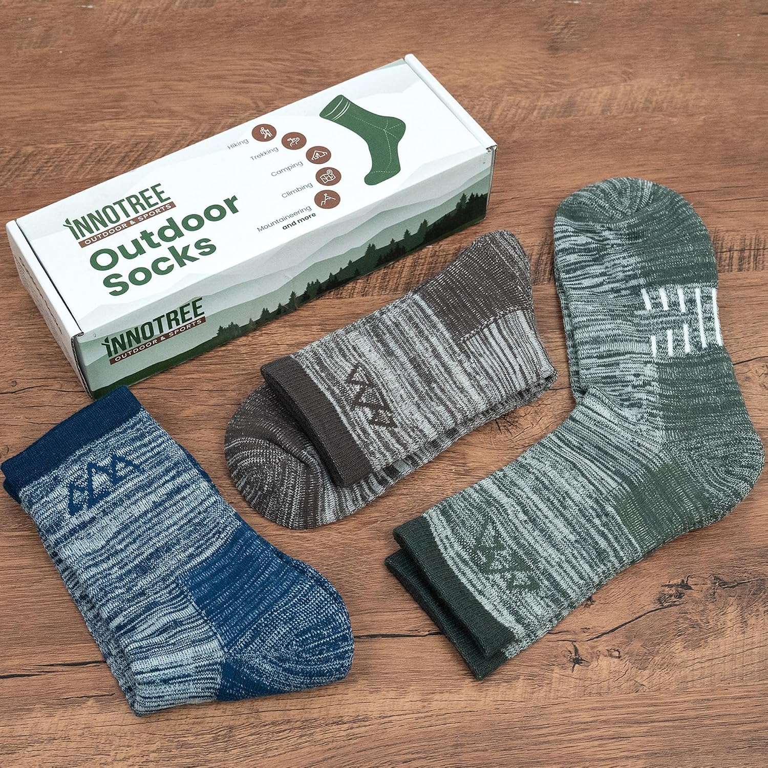 innotree Men's Merino Wool Hiking Socks 3 Pairs, Moisture Wicking Cushioned Breathable Crew Socks for Hiking Walking Trekking