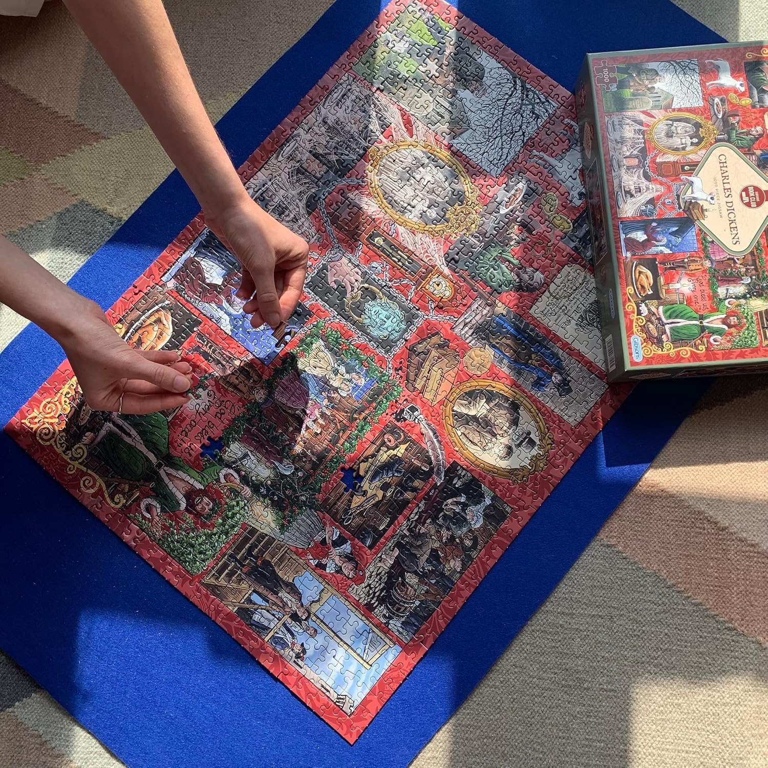 The Puzzle Roll from Gibsons | Puzzle Storage | Non Slip Surface for 1000 Piece Puzzles | Portable Jigsaw Puzzle Accessory