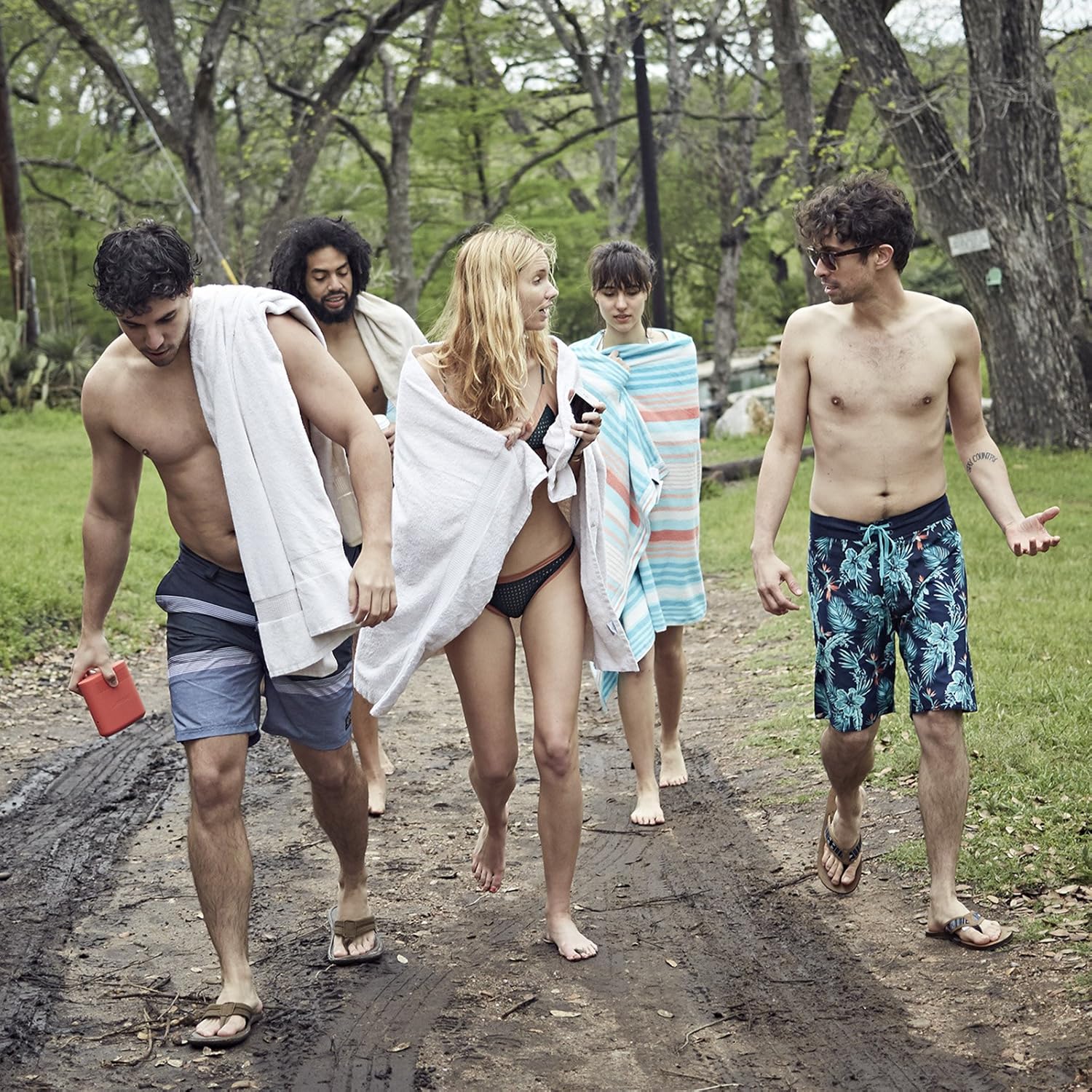 Bose SoundLink Color II: Portable Bluetooth, Wireless Speaker with Microphone- Coral Red