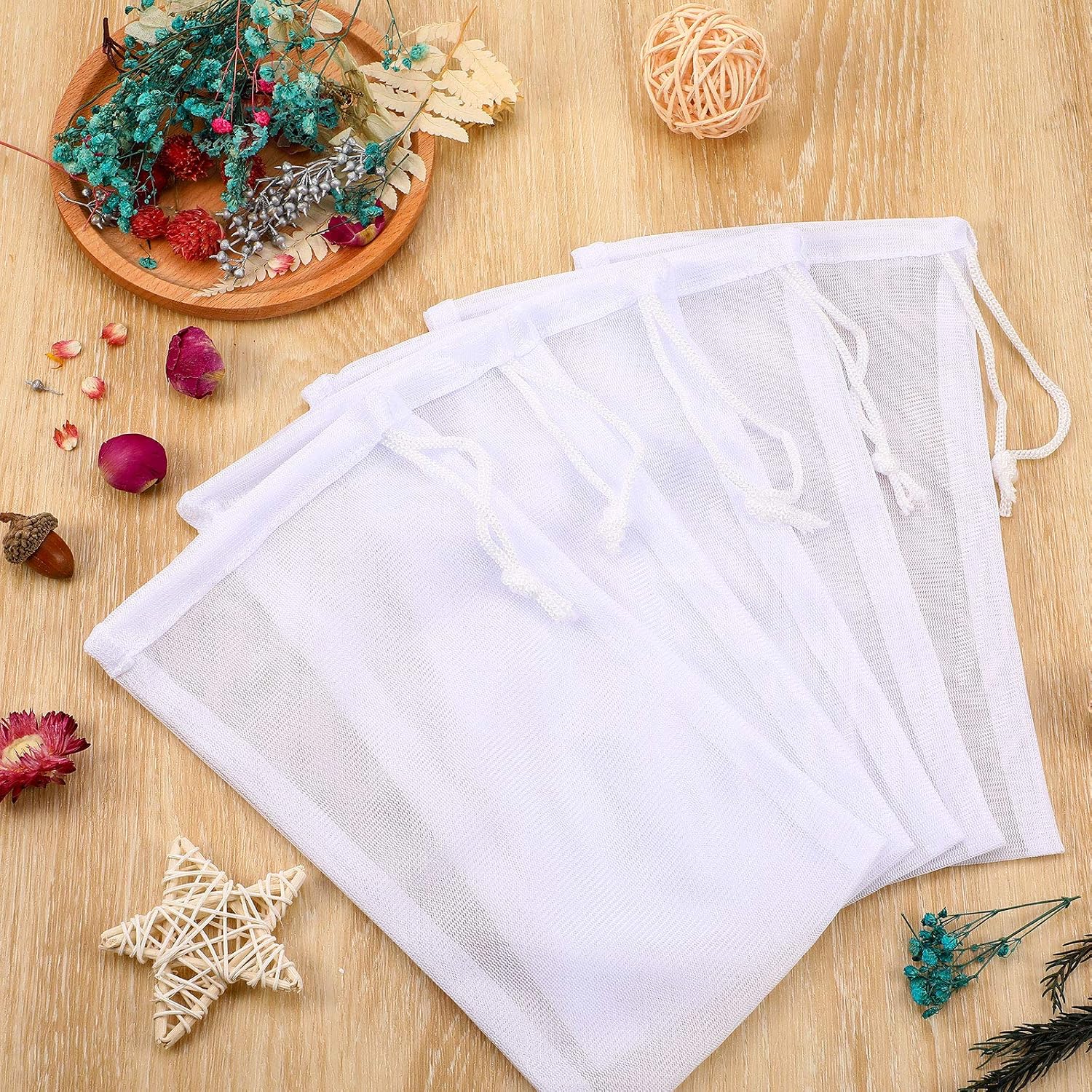 Mudder 6 Pieces Small Aquarium Filter Bags, High-Flow Drawstring Mesh Bags Reusable Fish Tank Charcoal Filter Bag for Activated Carbon for Fresh or Saltwater Tanks Visit The Store (5 by 9 Inch)