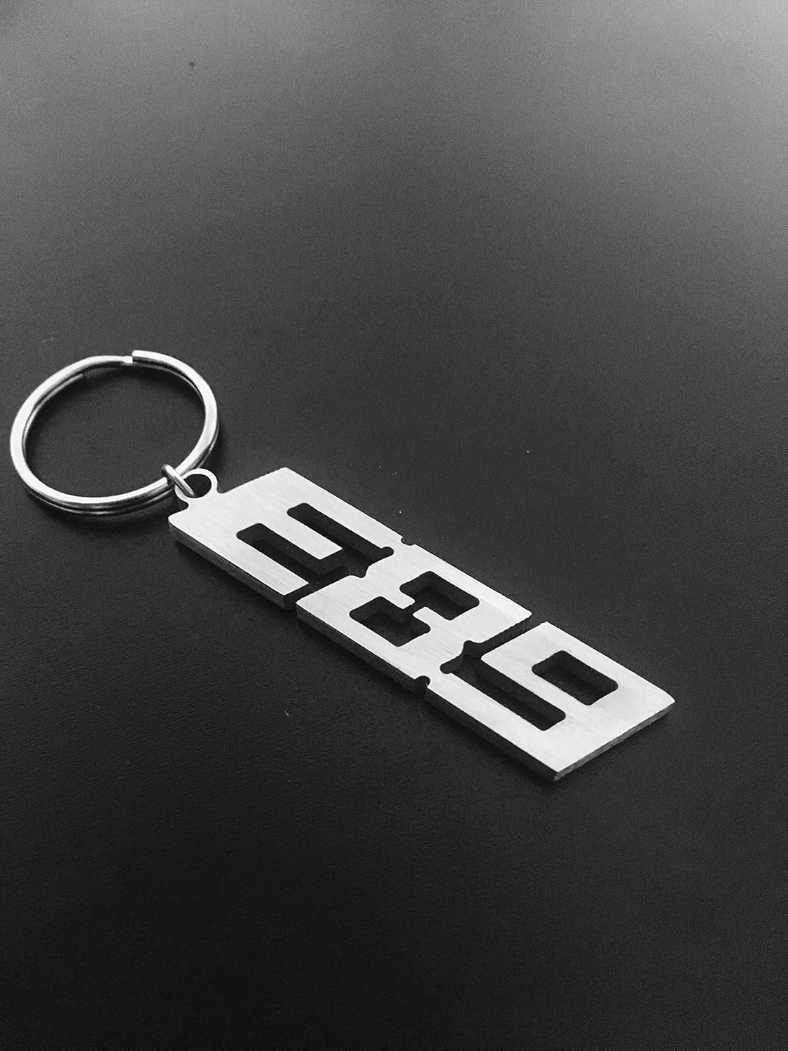 BMW E89 Chassis Key Chain Office Products