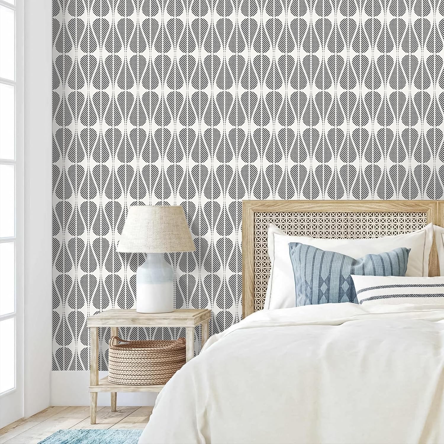 VEELIKE Black and White Geometric Wallpaper Peel and Stick Abstract Geometric Art Wall Decor Boho Wallpaper for Bedroom Bathroom Removable 17.7''x354'' Adhesive Contact Paper for Walls Living Room