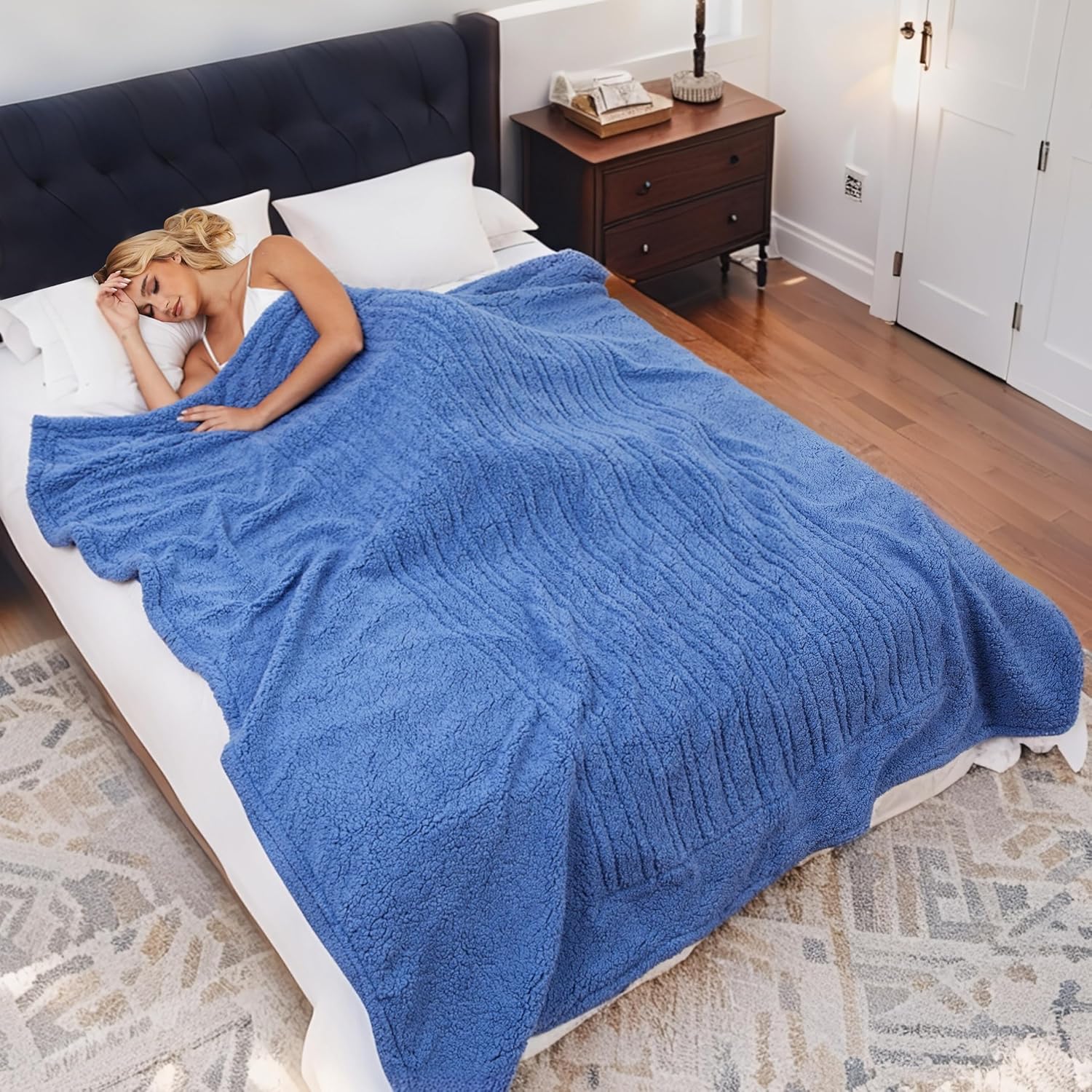 Heated Throw Heating Blanket Electric Throw Size 50" x 60" with 5 Levels Heating & 3Hs Auto Off, Microplush Flannel & Warm Sherpa, Machine Washable, Great Christmas Birthday Gifts, Denim Blue