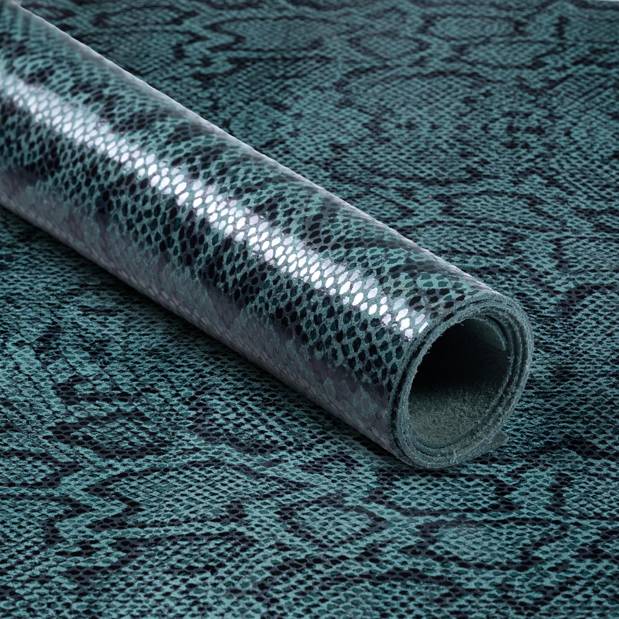 WeaverHandcraft Sprite Snake Leather Sheet – Green/Black Embossed Pattern for Belts, Wallets, Bags, Jewellery, Fashion Accessories & DIY Craft Projects - Durable & Flexible (Green/Black)-image-17
