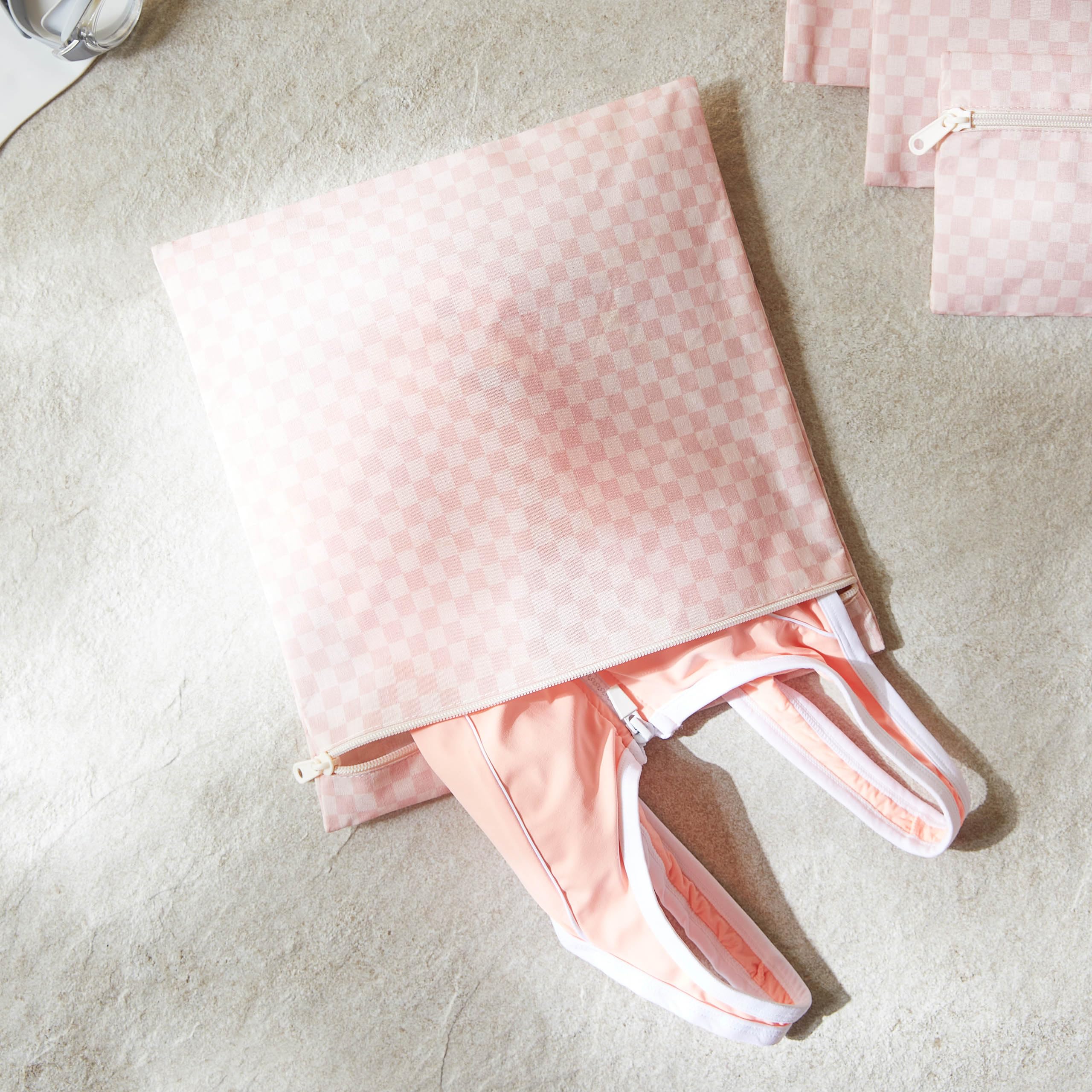 Ocean Home Textile 2'li Su Geçirmez Pvc Astarlı Pembe Dama Desen Islak Kuru Çantası 28 x 30/30 x 36 cm