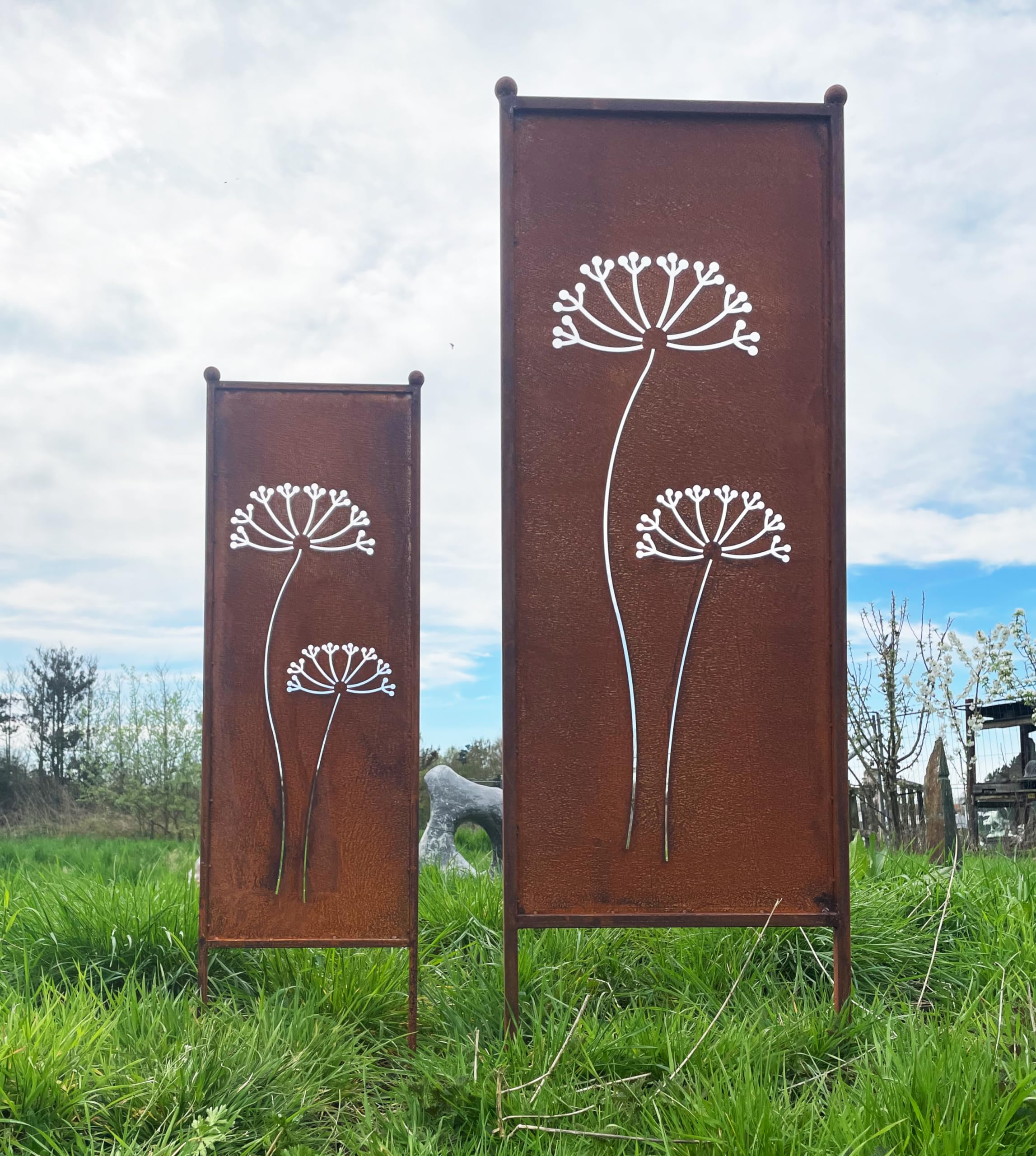 Valla de metal oxidado con diseño de flores de Dolde, 162 cm x 53 cm, ideal para colocar en el jardín, óxido
