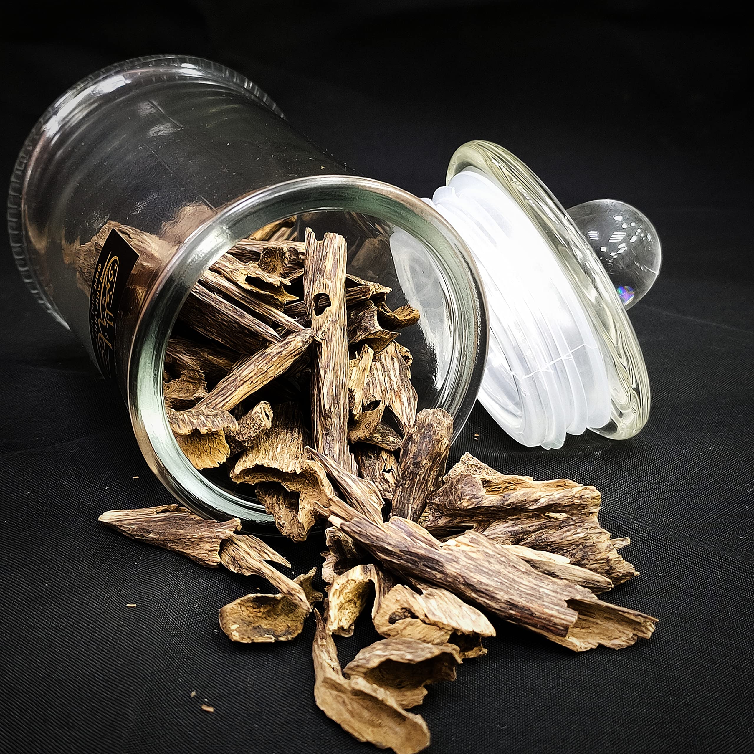 Buy Oud Hindi Syoufi From OUDWALLA , 12gm ( 1 Tola), (Indian Wood