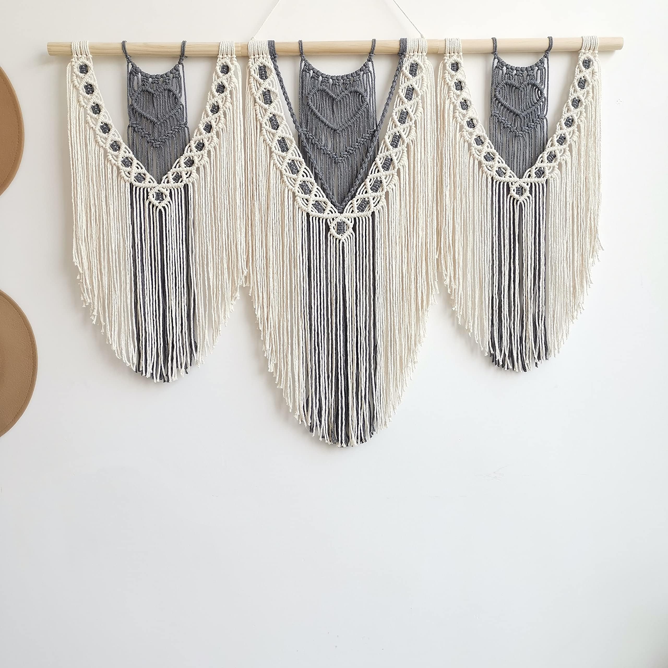 HibisawsMacrame 110 cm (W) x 82 cm (H) Boho Tapestry, Large, Handwoven, Bedroom Wall Decoration, Balcony Decoration, Wall Decoration, Gift for Women