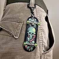 Vista 7 de SPITBOARDS® Diapasón de 1.260 x 3.780 in, montaje completo, de madera, camiones plateados con bujes y tuercas, ruedas de rodamiento CNC en verde