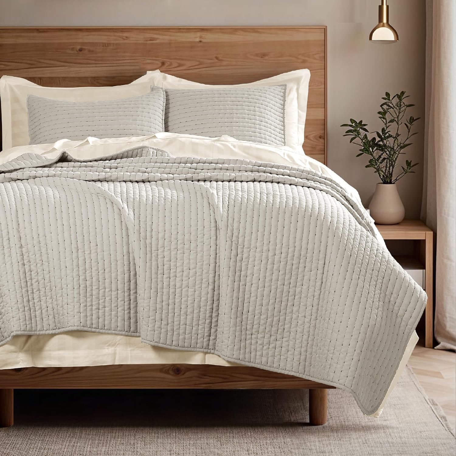 Lightweight Quilted Bedspread Quilt Set, Pre-Washed Brushed Microfiber, Handmade-Look Stitching, All-Season Decorative Coverlet with 2 Pillow Shams, Queen, Grey