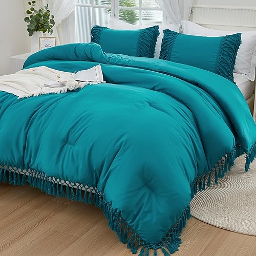 Andency Turquoise Comforter Set California King, 3 Pieces Boho Tassel Lightweight Soft Bedding Comforter Sets for King Bed, All Season Fluffy Fringe Bed Set (104x96In Comforter & 2 Pillowcases)