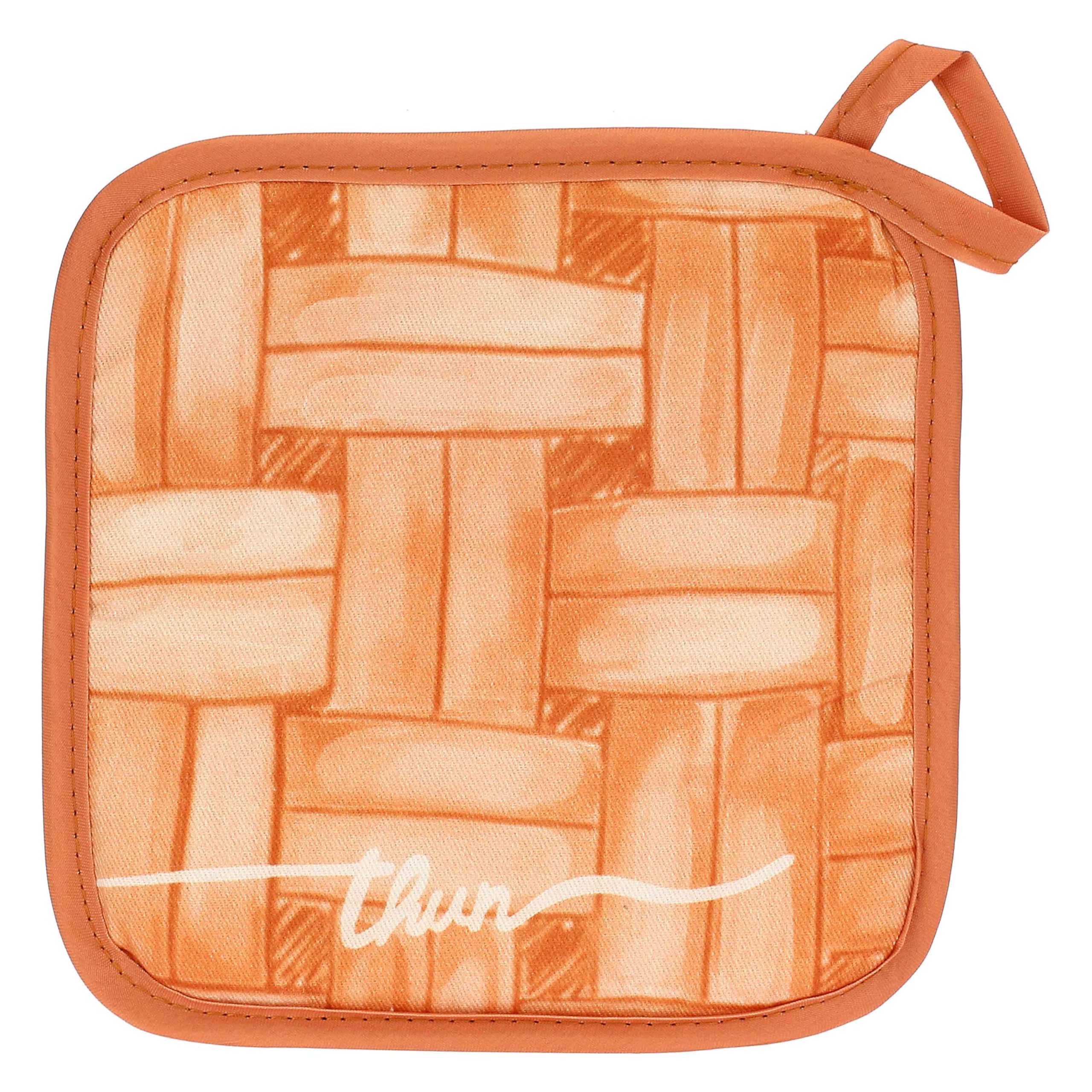 THUN, Set Scatola in Latta, Linea AbbracciAMI, Set Scatola da Collezione, Idea Regalo per Natale, Scatola 21 x 13 cm, Guantone 18 x 30 cm, Presina 16 x 16 cm, Canovaccio 50 x 68 cm