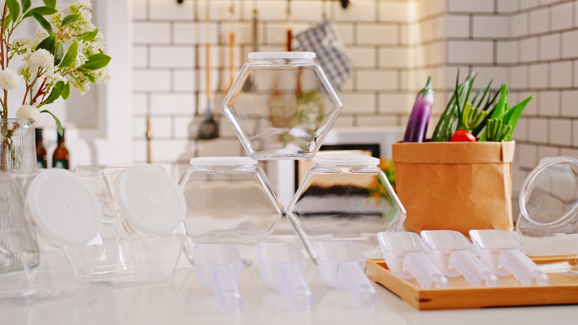 Amazon.com: Hoolerry 12 Pcs Plastic Candy Jar with Scoops Set