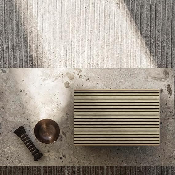 Bang & Olufsen Multiroom Speaker Beosound Level Gold Tone Alu/Light Oak WiFi Bluetooth Wireless Stereo Pair 16 Hours Playback