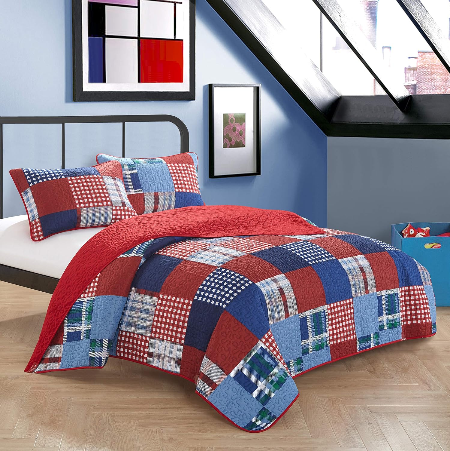 American Original 3 Piece Quilt Set, Full, Red