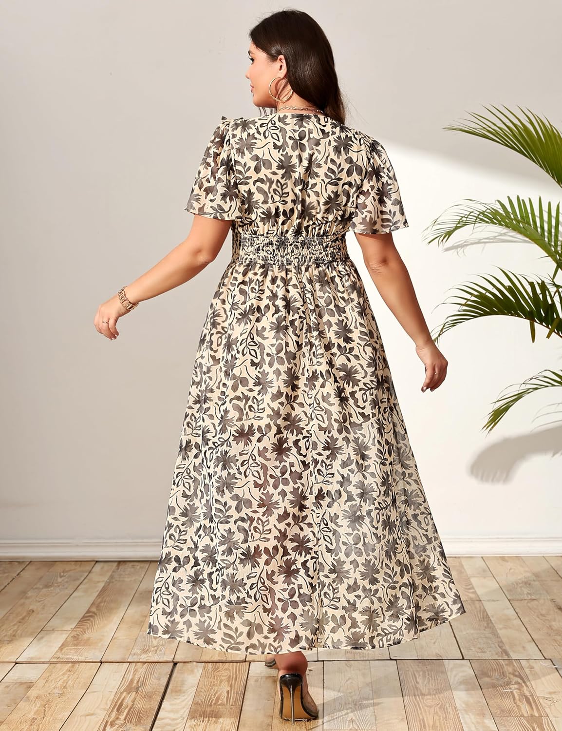 EYWOL Women's Floral Wedding Guest Dresses for Curvy Women, Boho Chiffon Long Dress Casual Flowy Swing Beach Dress