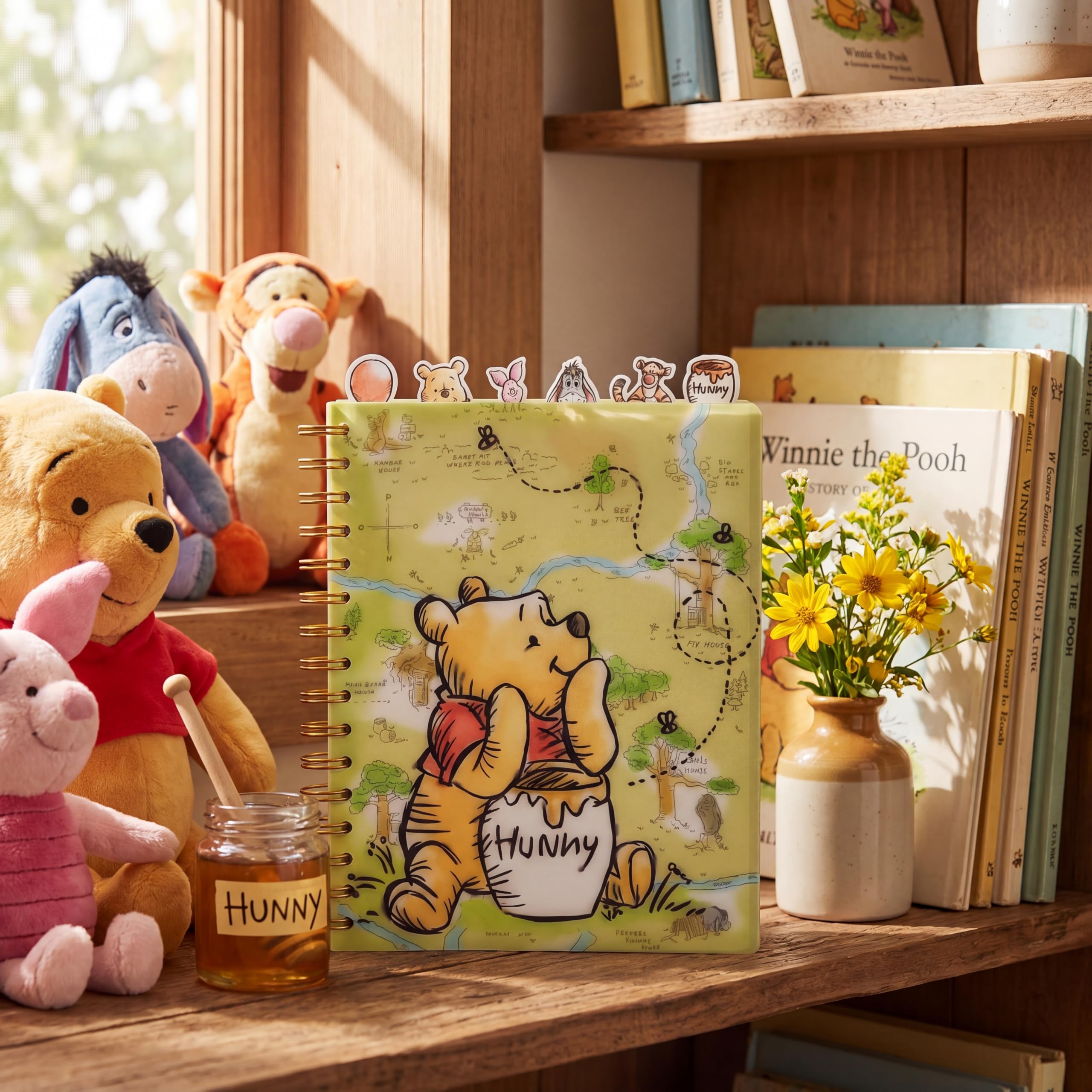 Innovative Designs Disney Winnie the Pooh Tab Journal Notizbuch, Spiralbindung, 144 linierte Seiten, 20,3 x 17,8 cm