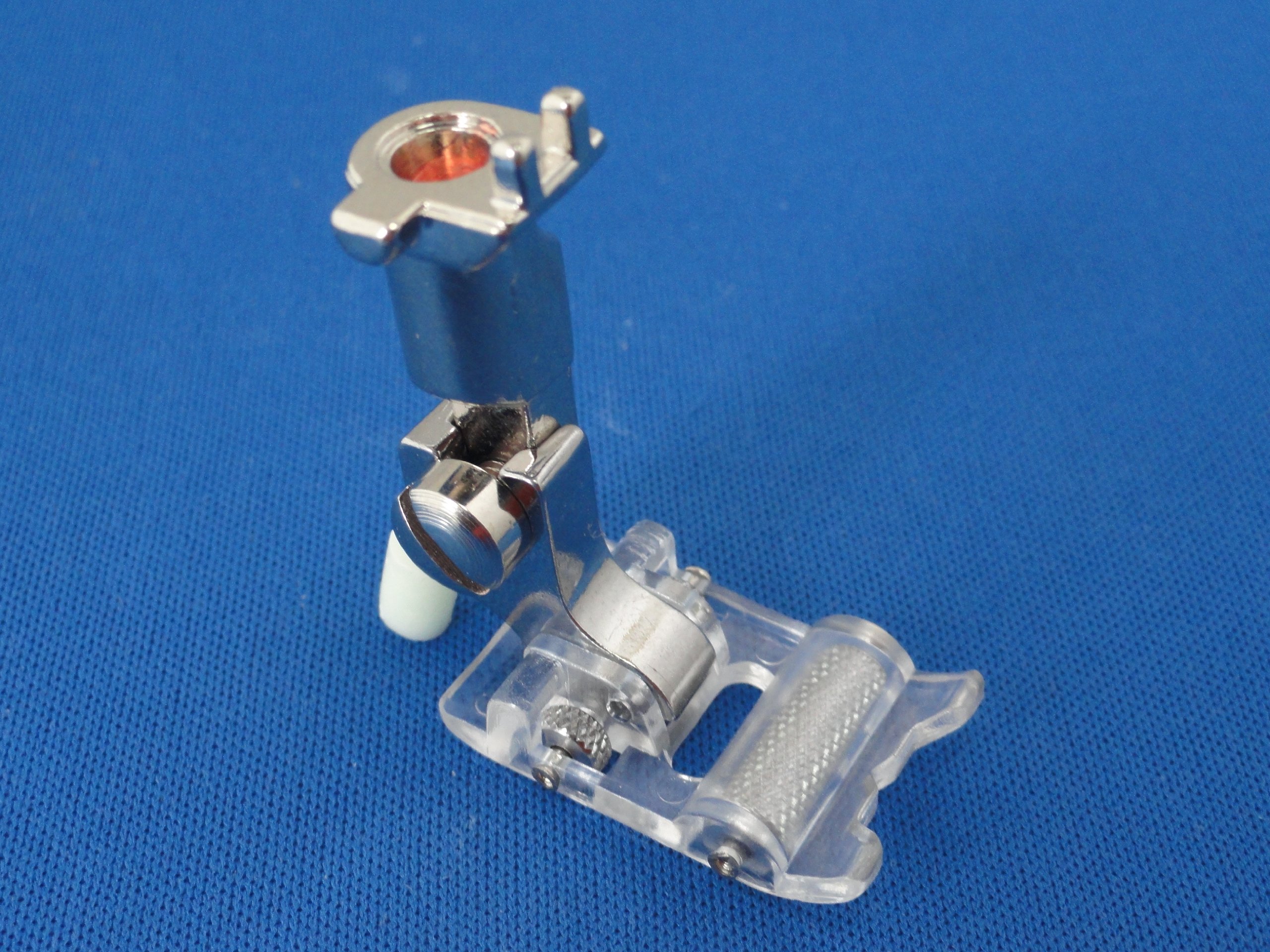 BERNINA SEWING MACHINE ROLLER FOOT, FOR MODELS 707 730 830 801 807 930, etc