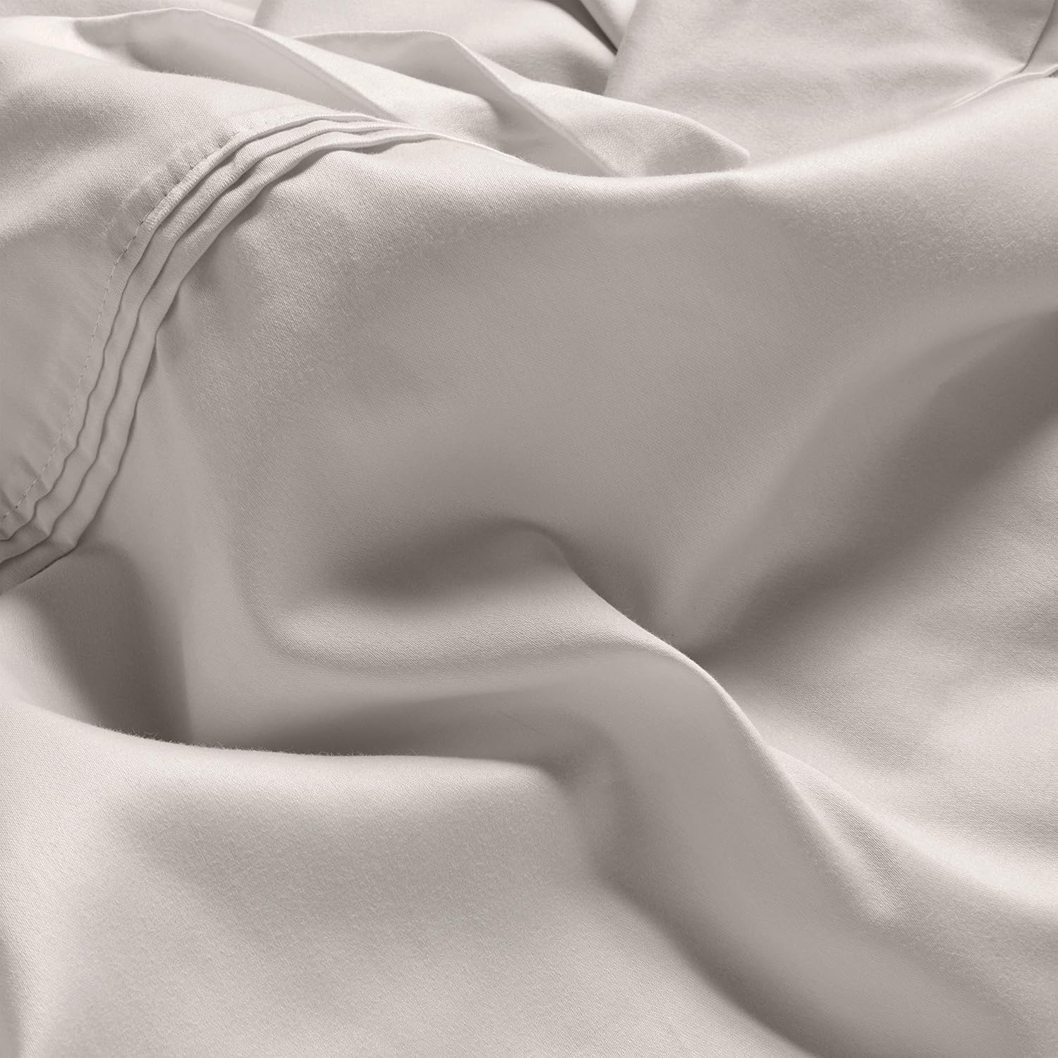 Amazon Brand – Stone & Beam HygroCotton Sateen Bed Sheet Set, Easy Care, King, Stone