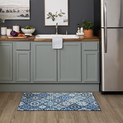 Mohawk Home Tapete de cocina marroquí azul marino de 1 pies 6 pulgadas x 2 pies 6 pulgadas