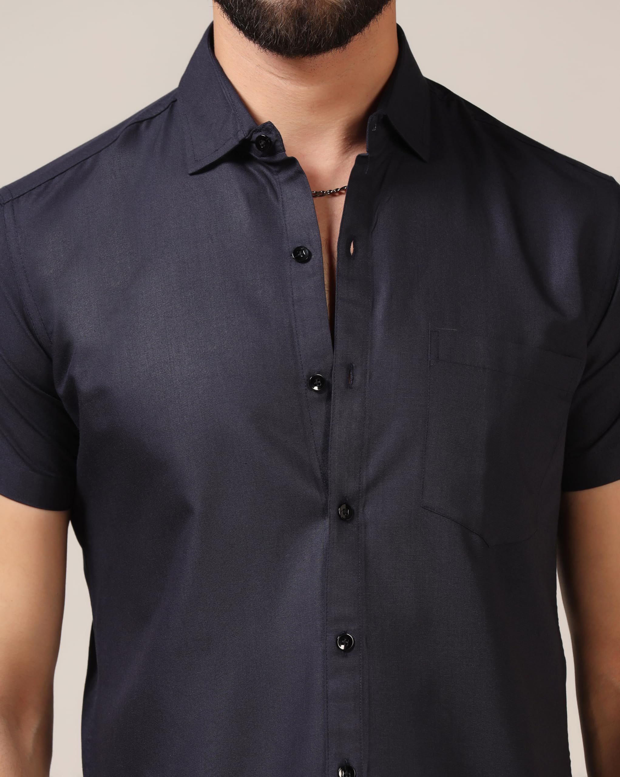 TOPLOT Camicia da uomo casual tinta unita con tasca e colletto divaricato e maniche medie