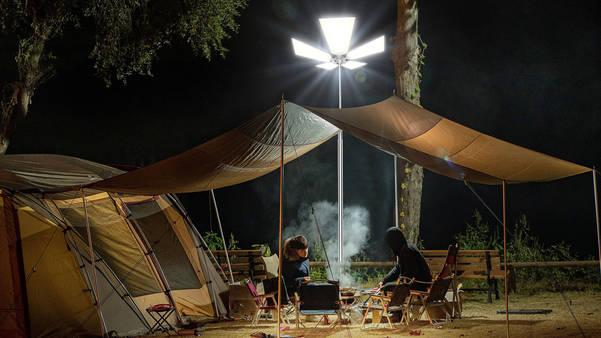 Watch Conpex 15000 lm LED Camping Light with Stand Remote Control
