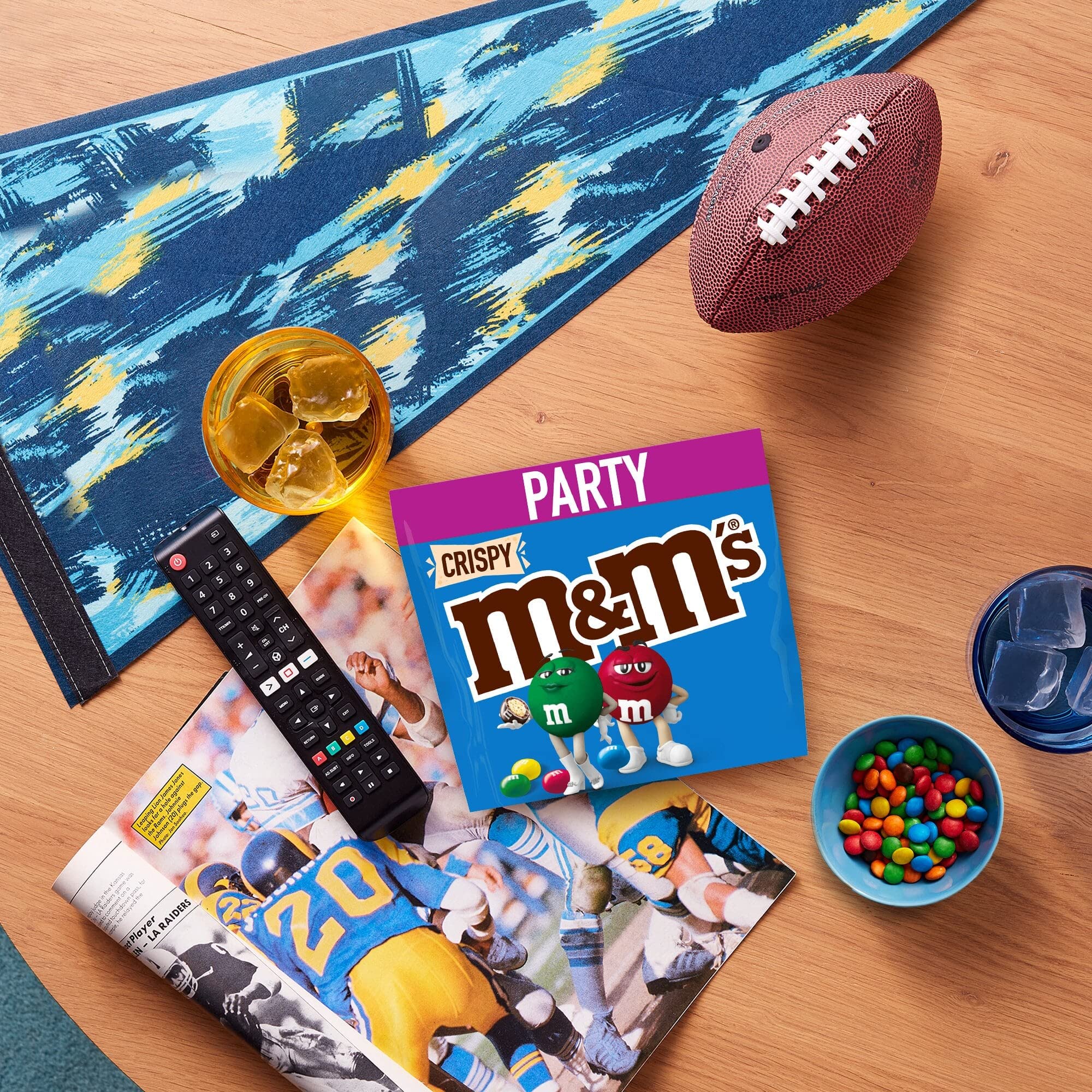 M&M'S Crispy Schokolade Großpackung | American Football Snacks | Schokolinsen mit Knusperkern | 850g (Packung mit 3)