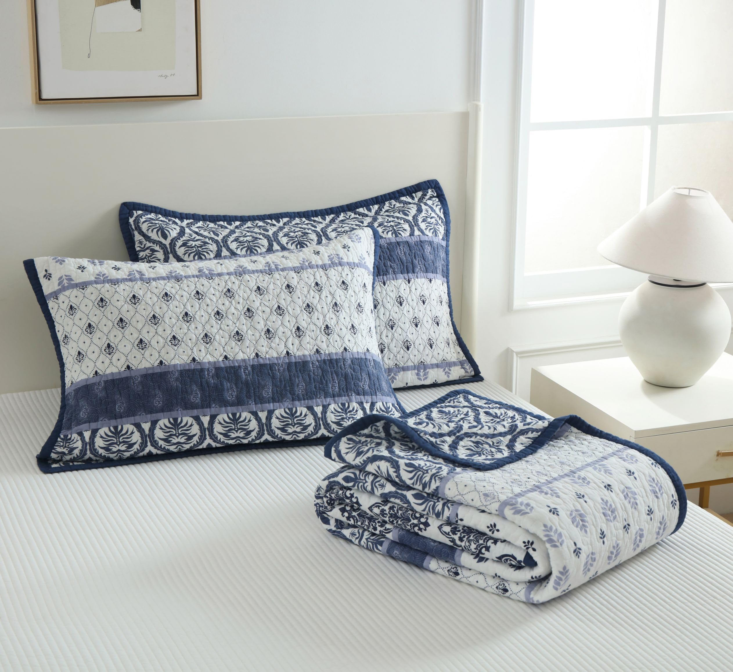 Marineblaues Bettwäsche-Set King Size – Steppdecke 264x228 Cm + 2 Kissenbezüge, Leichte Kreuzstich-Optik, Polyester