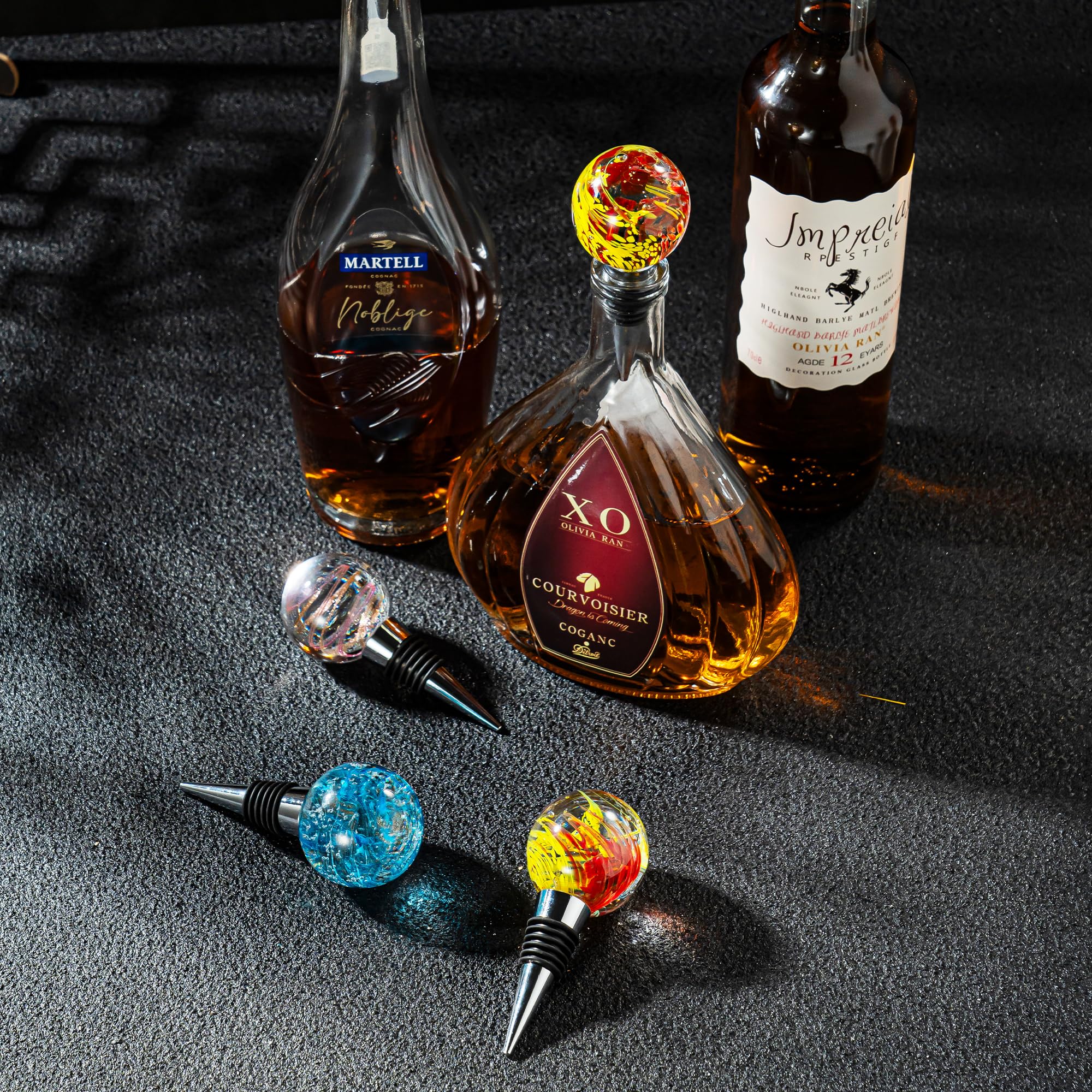 Amazon.com: Murano Glass Wine Stoppers with Galaxy Design - Reusable  Leak-Proof Champagne & Wine Bottle Sealers, Stainless Steel & Food-Grade  Rubber, Kitchen Decor & Gift for Wine Lovers (Yellow): Home & Kitchen
