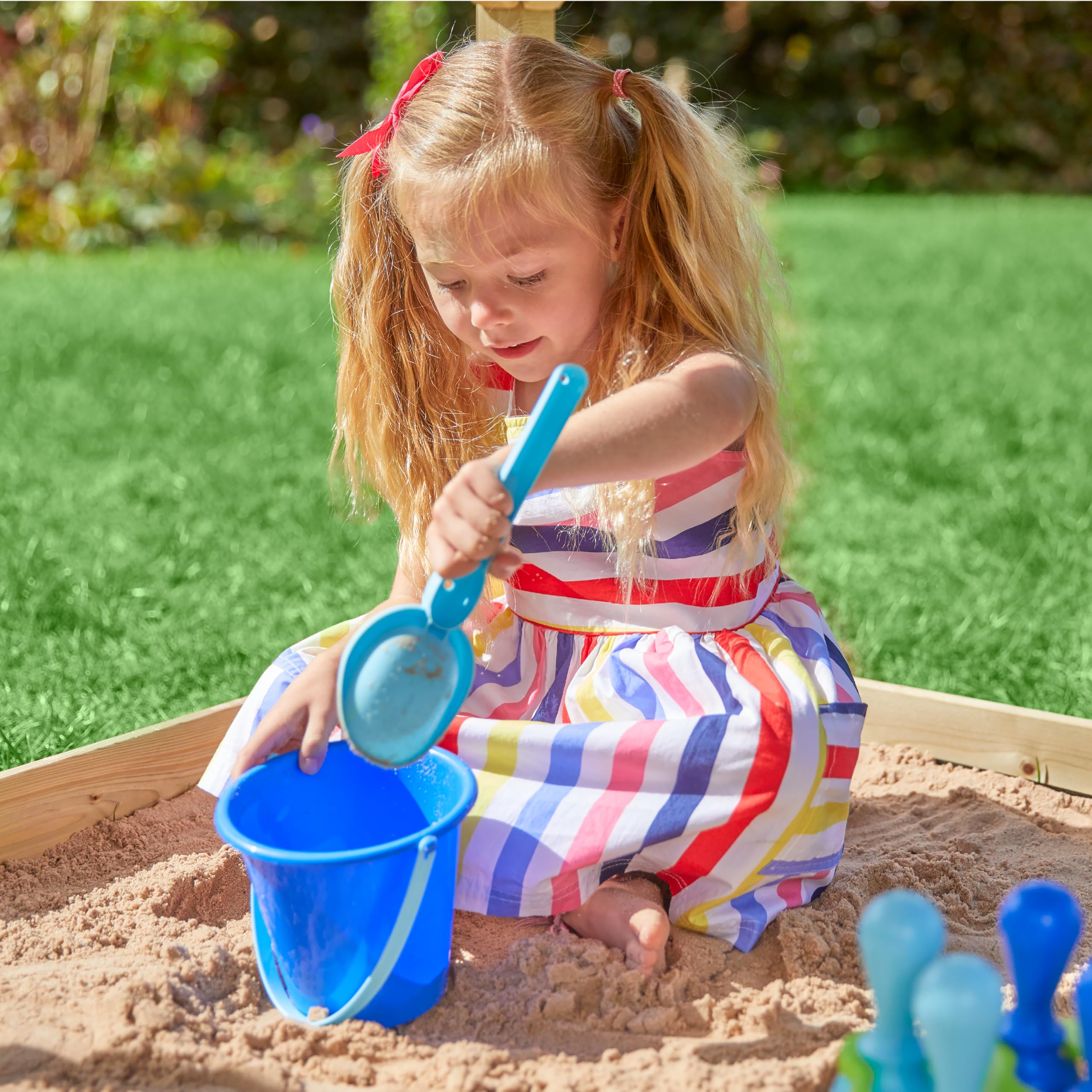 TP Toys Maisonnette en Bois Colline avec Glissière 1,8 m – Bac à Sable Ombragé – Terrasse surélevée 120 cm – Kit d’Ancrage Inclus – Dès 3 Ans – pour Jardin