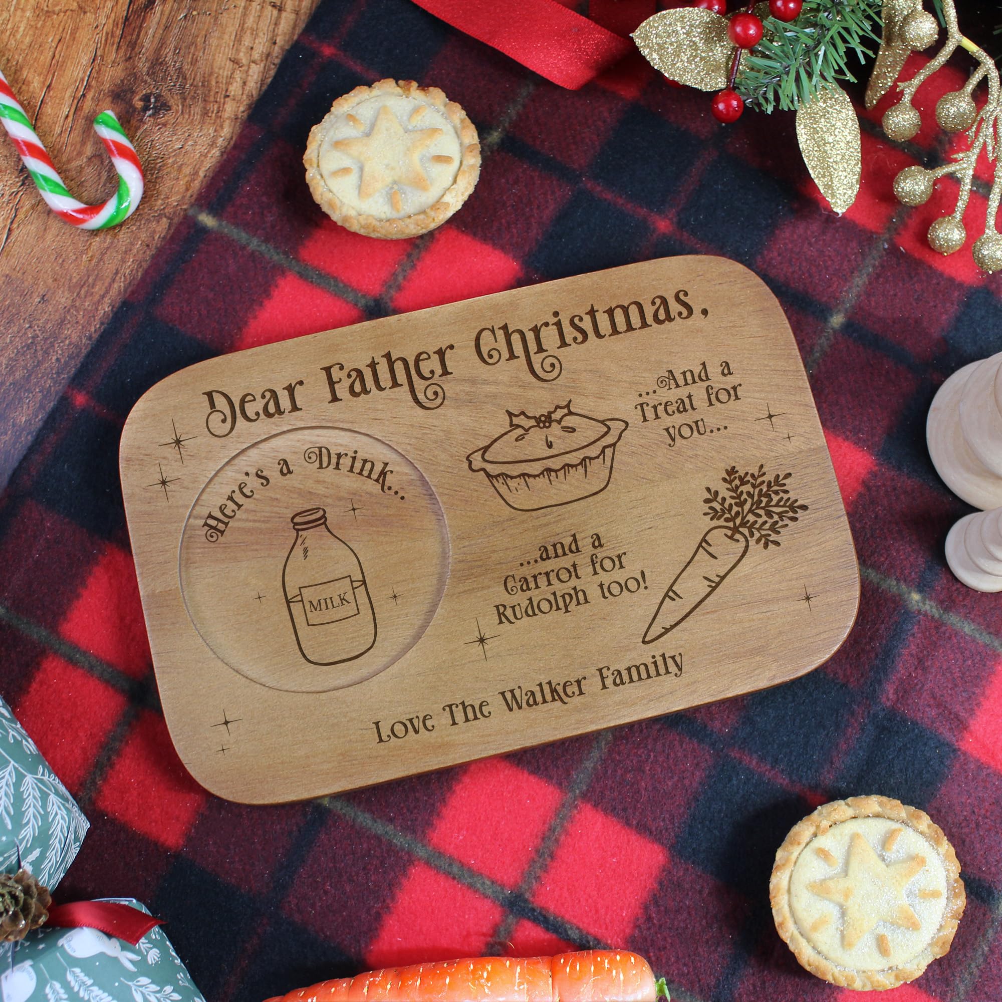 eBuyGB Personalised Wooden Christmas Eve Board, Dear Father Christmas, Treat for Santa & Rudolph, Mince Pie, Milk, Carrot, 15 x 1.5 x 23 cm Acacia Wood