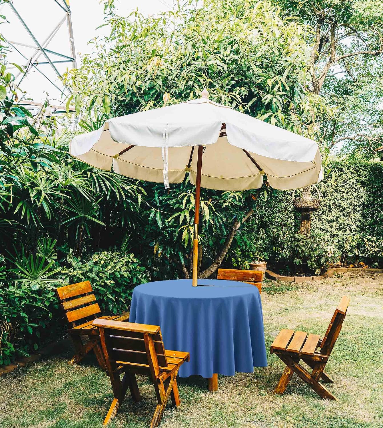 Indoor/Outdoor Round Tablecloth 58 Inch Round Tablecloth with Umbrella Hole & Zipper, Waterproof Patio Table Cloths, Spring/Summer Table Covers for Backyard/BBQs - Medium Blue