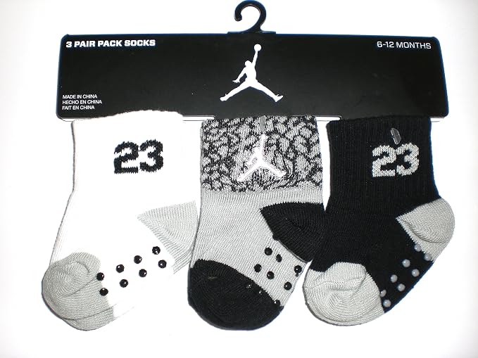 Nike Air Jordan bebé recién nacido Calcetines, 3 pares, tamaño 06 – 12  meses : Ropa, Zapatos y Joyería - Amazon.com