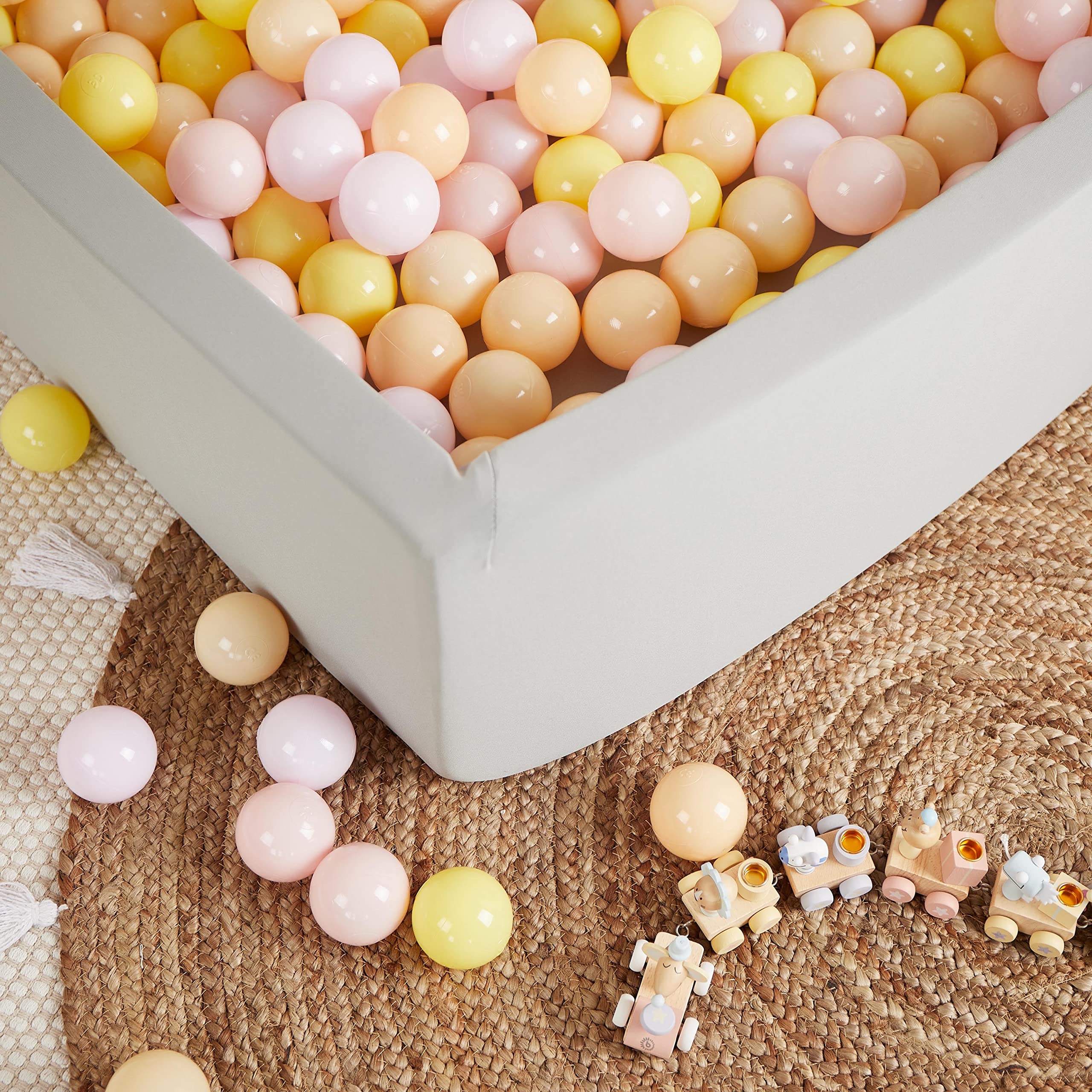 BIECO 100 Balles De Piscine à Balles - 6 Cm - Pastel Rose/blanc/gris - Dès 1 An