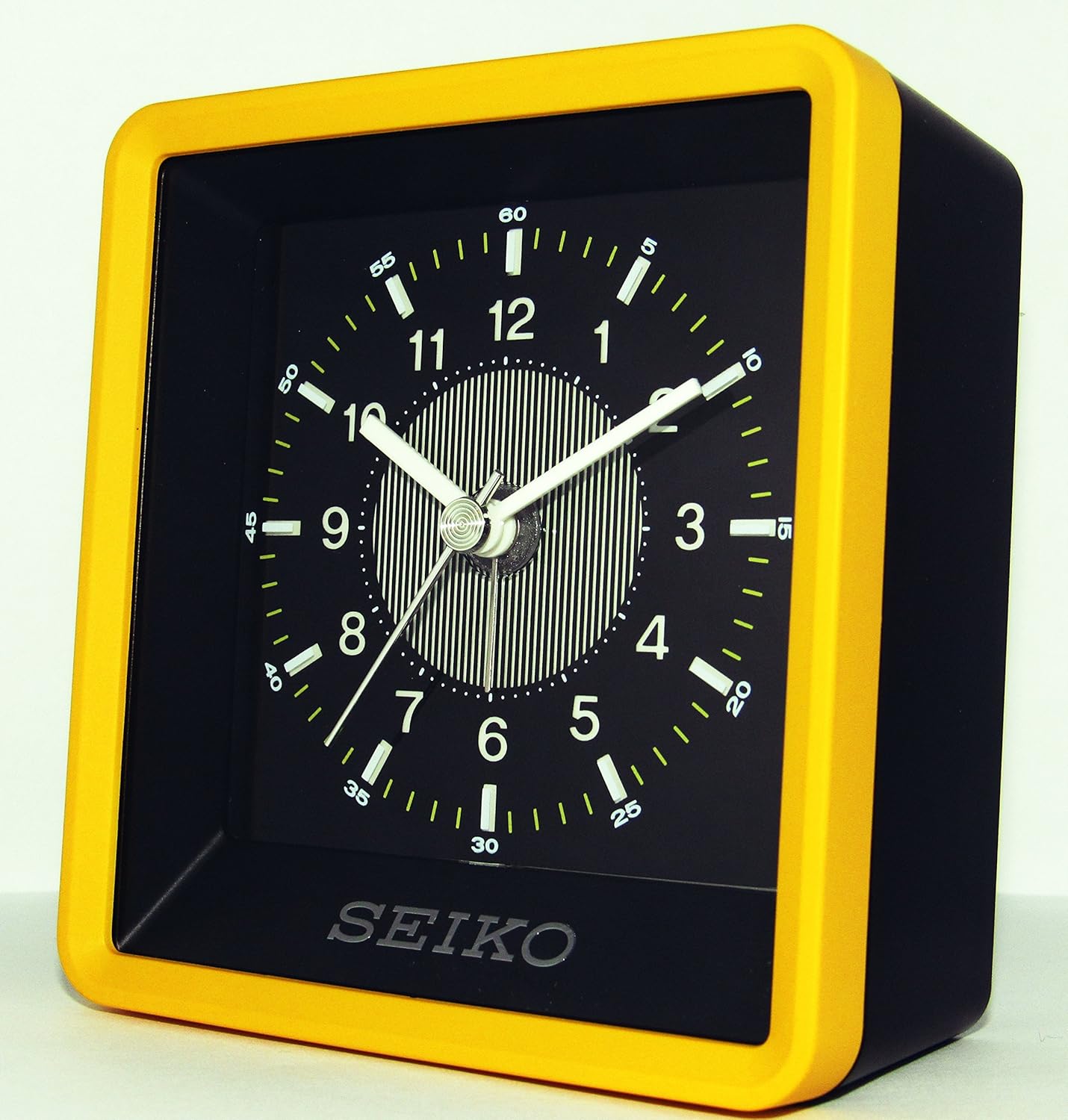 Seiko QHE099Y Alarm Clock with Flashing Light Amazon.ca Home