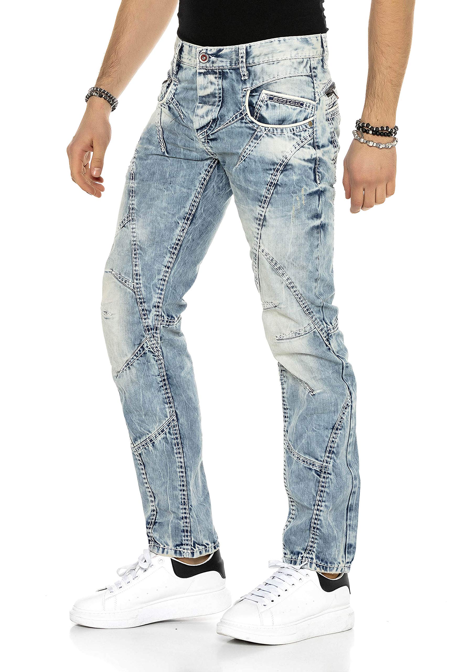 Cipo & Baxx Herren Jeans mit Kontrastnähten – Denim Hose, Moderner Look, Bequeme Freizeit- und Alltagsjeans