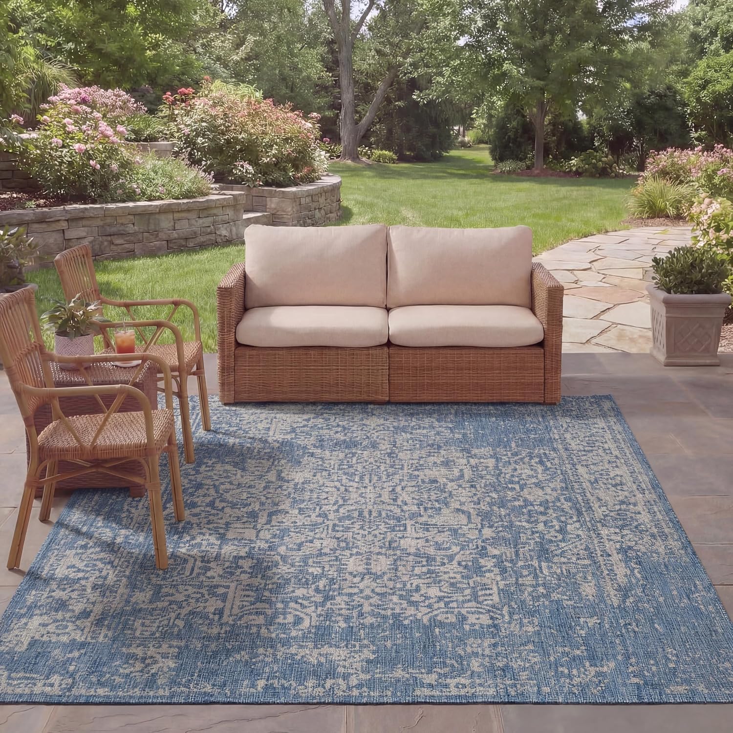 SAFAVIEH Washable Rug Outdoor Courtyard Collection - 8' x 10', Navy & Grey, Non-Shedding & Easy Cleaning, Ideal for Patio, Backyard, Mudroom (CYS8671-368)