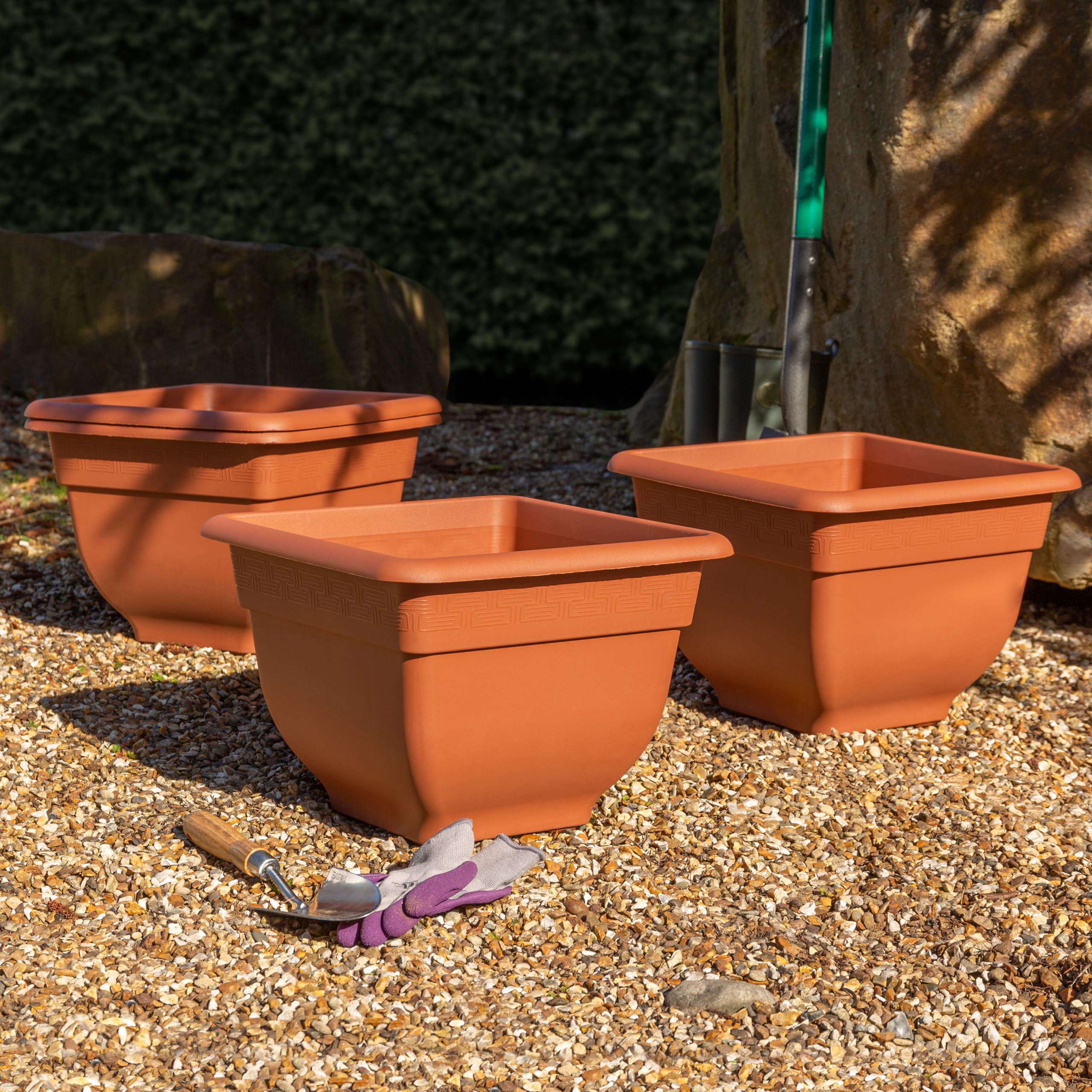 Wham Terracotta 4X 37Cm Square Bell Pot Plastic Planter, Garden Floor Pot, Indoor/Outdoor, Made In Uk (, 37Cm Square, Pack 4) Medium