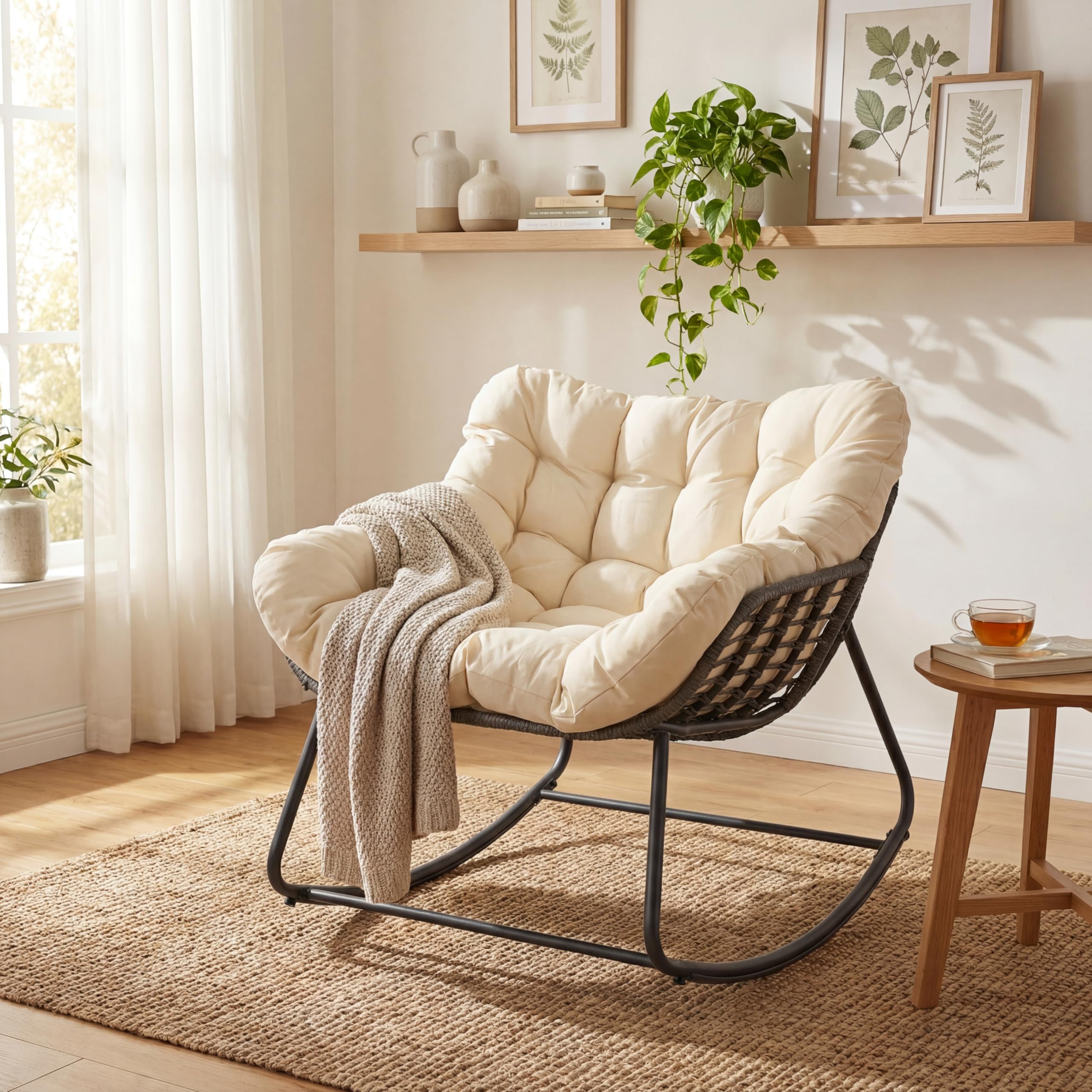 SOARS Fauteuil à Bascule de Jardin, Chaise à Bascule Papasan en Rotin avec Coussin Rembourré et Amovible, Cadre en Métal, Charge 150 KG, pour Intérieur et Extérieur, Salon Balcon Terrasse, Beige