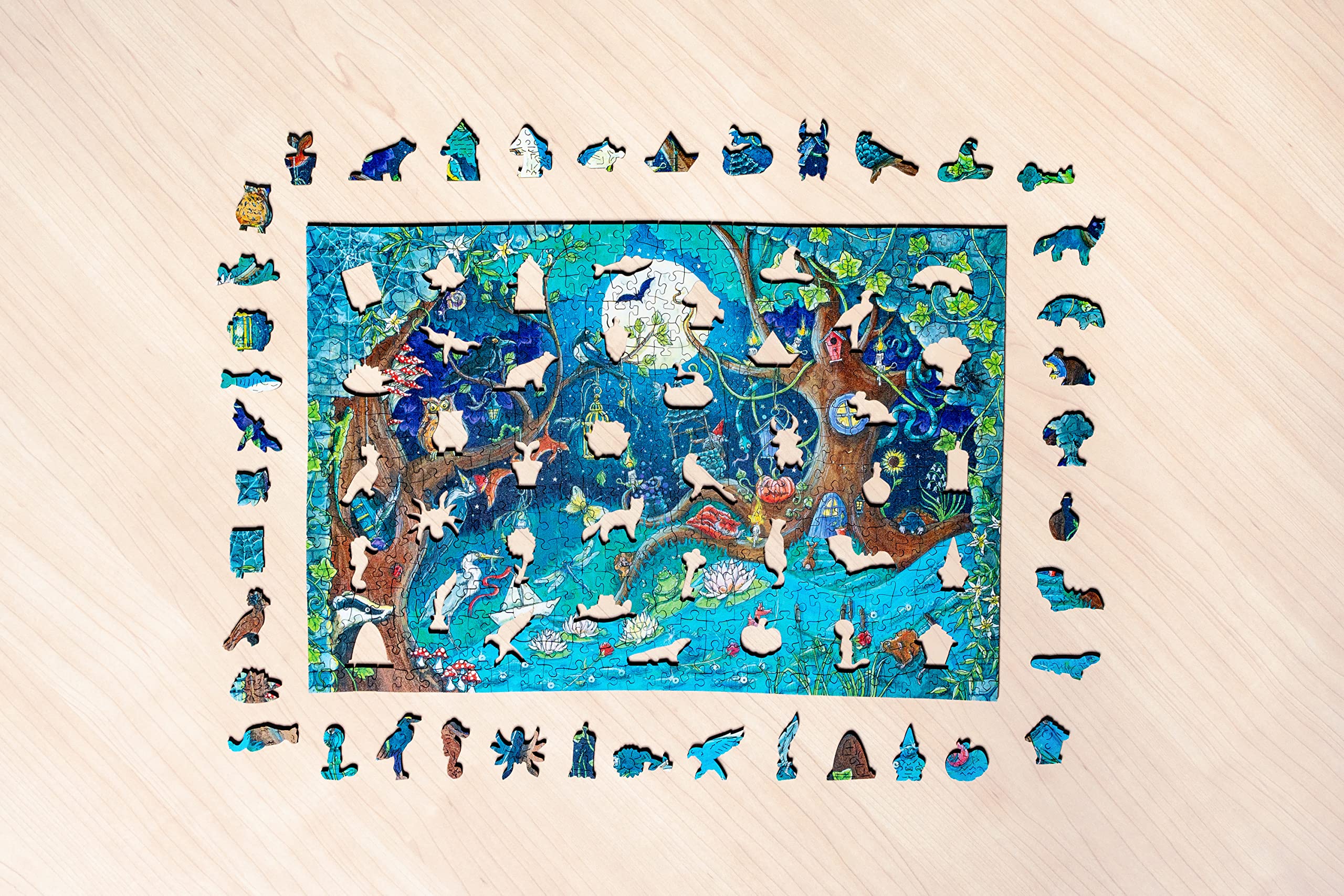Ravensburger - Puzzle Wooden in Legno, 500 Pezzi, Tema Fantasy con 40 Piccole Sagome in Legno, Puzzle Paesaggi, Idea Regalo 10+ Anni
