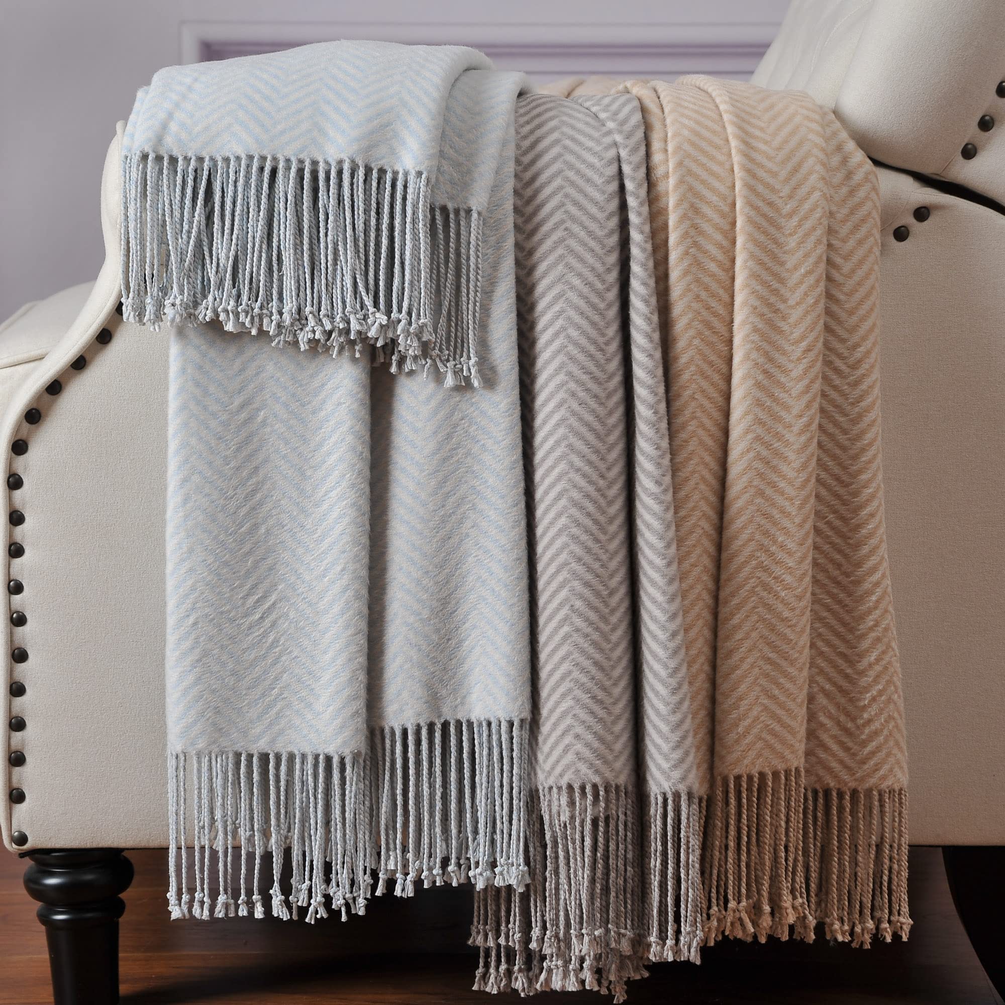 CUDDLE DREAMS Silk Throw Blanket with Hand-Knotted Fringe, Natural, Soft & Breathable (Herringbone Blue)