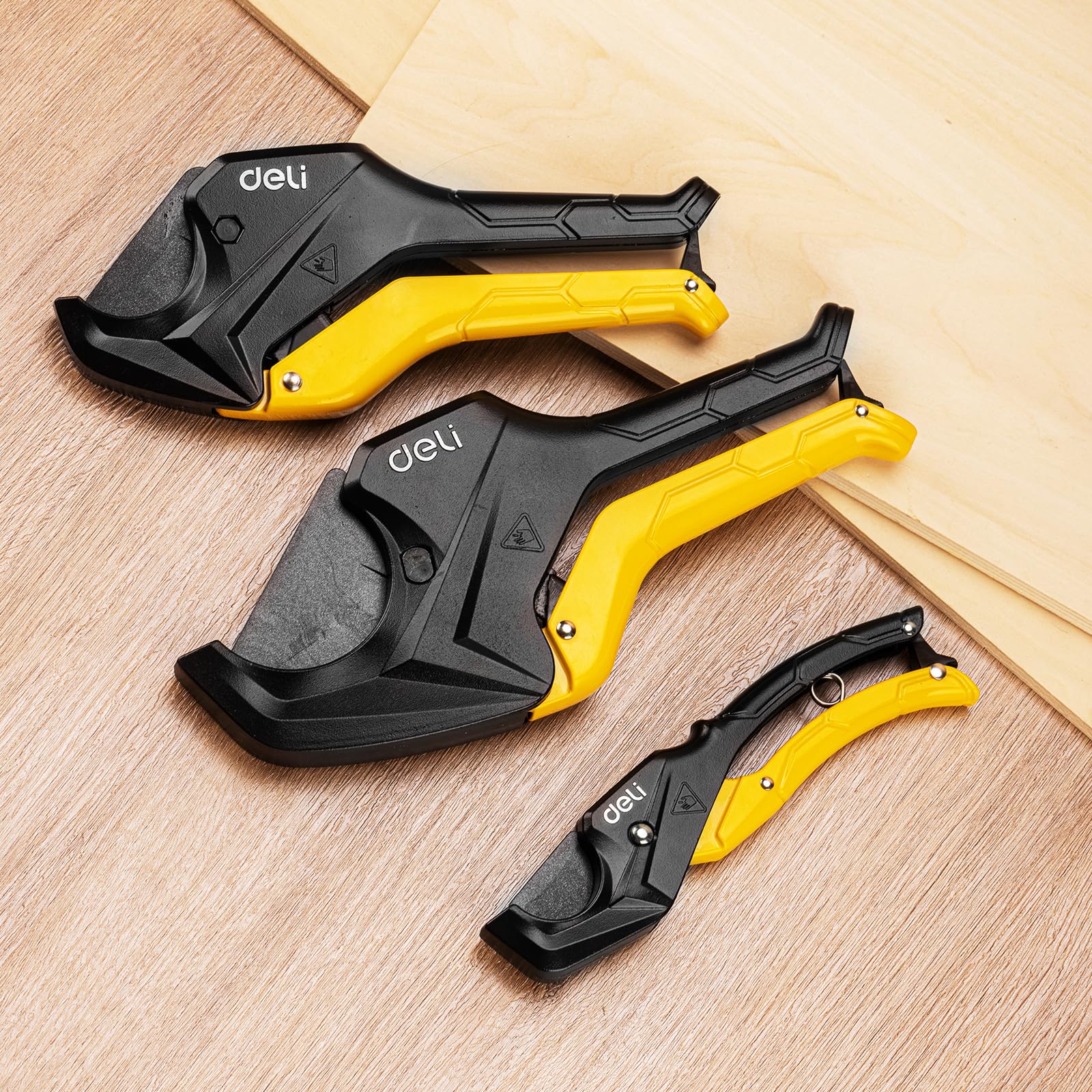 DELI PVC Pipe Cutter - Heavy Duty & Ratchet -7 DELI PVC Pipe Cutter - Heavy Duty & Ratchet -7