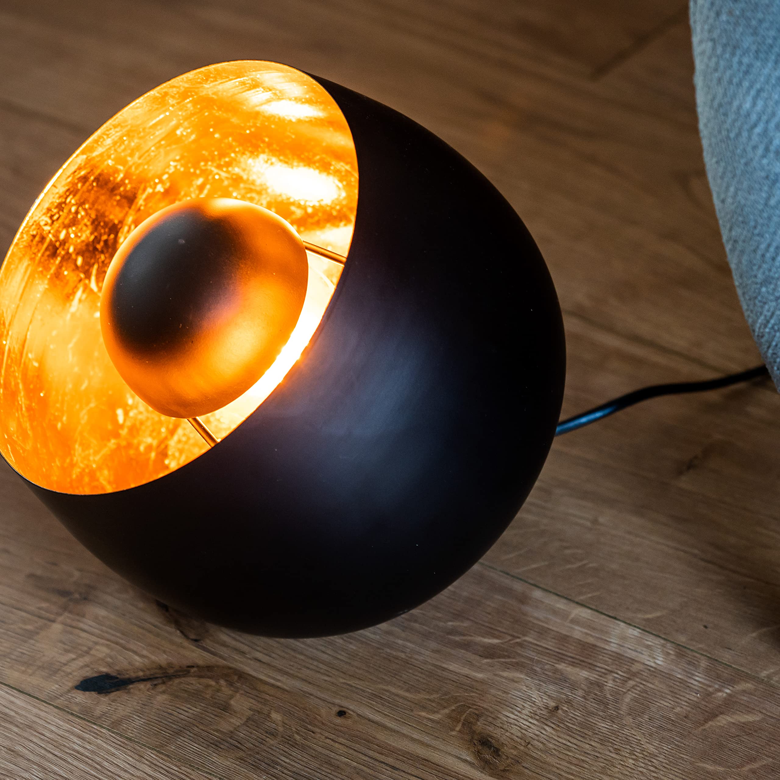 ZEYA Tischleuchte schwarz gold Metall, Ø 23, rustikale Standleuchte Tisch, runde Dekoleuchte schwarz, industrial & retro Style, E27 Fassung max 40 Watt, Wohnaccessoire & Geschenk für neues Zuhause