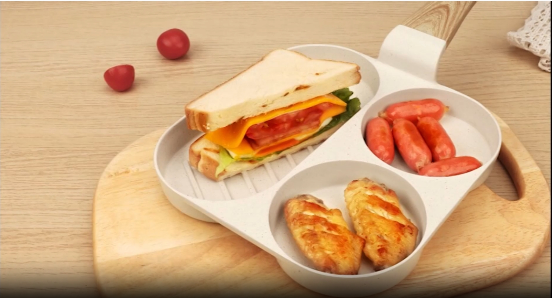 Amazon.com: GiPP Ceramic Non Stick Egg Pan, 3-In-1 Divided