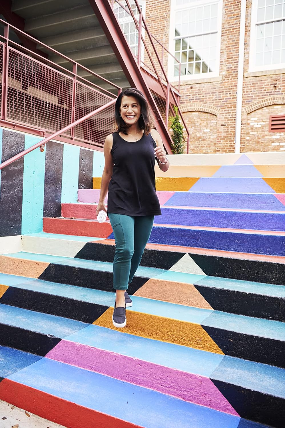 No nonsense Women's Soft Cotton Capri Leggings with Side Pockets Workout Stretch Pull On Pants - Image 4